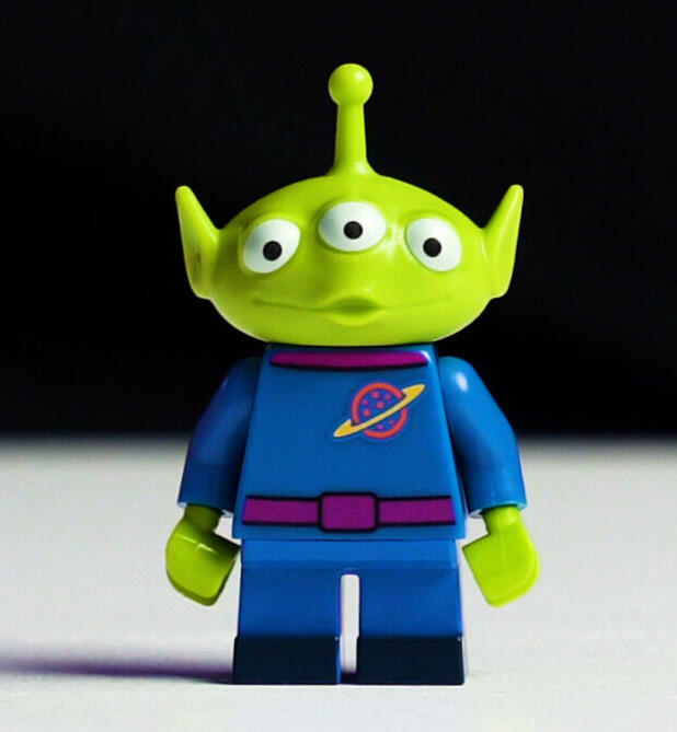 LEGO Pizza Planet Alien (w/ Stand) Minifigure - Disney CMS (dis002) - StudBee