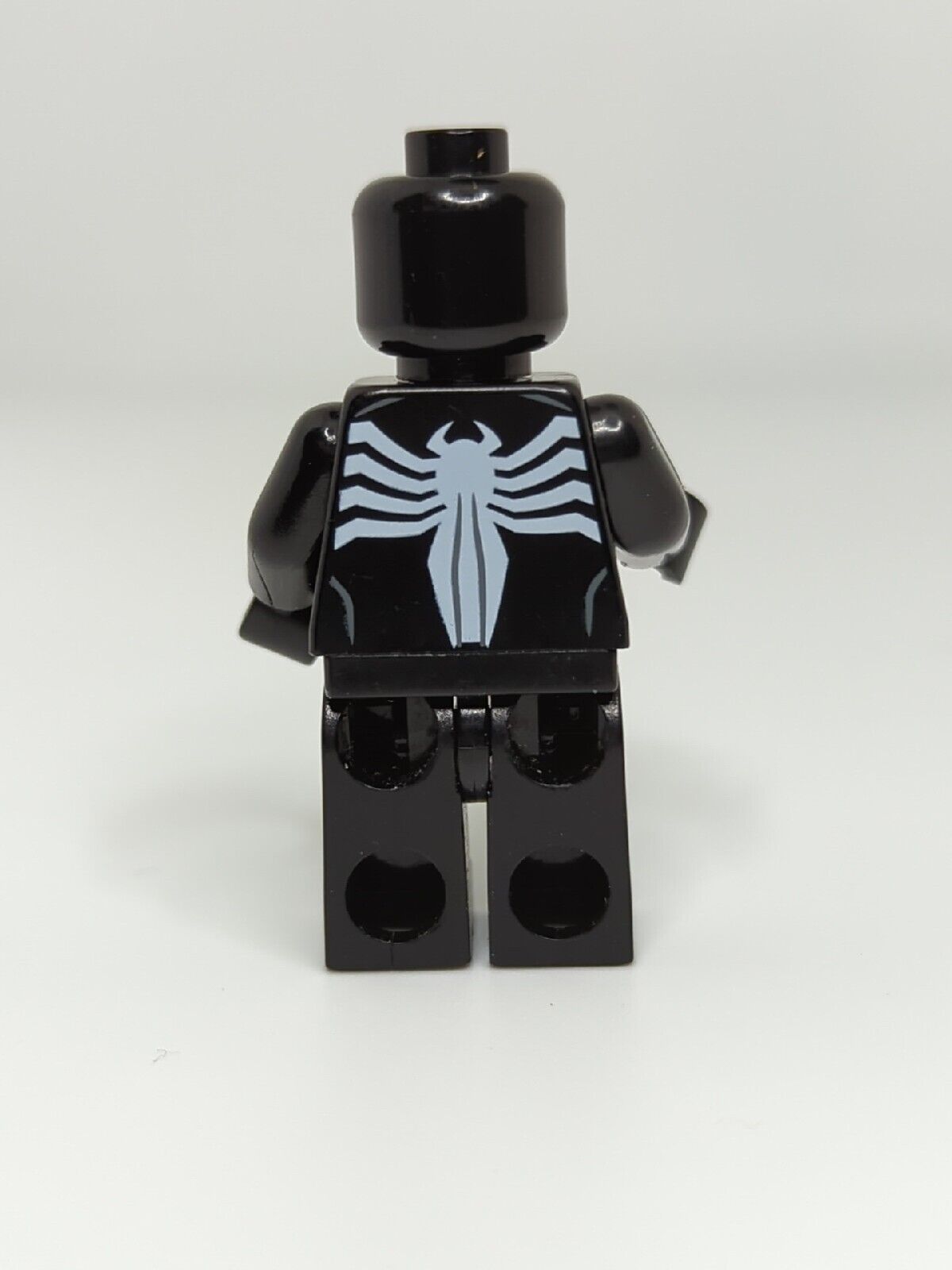 LEGO Venom - Red Mouth Minifigure - Marvel Super Heroes  (sh542) - StudBee