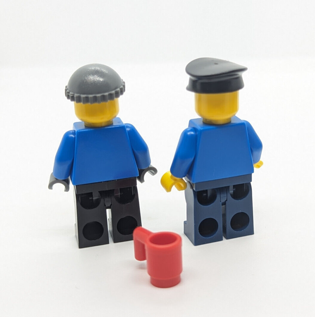 LEGO Minifigure Lot All 7 in Winter Village Bakery 10216 Holiday Christmas) 2010 - StudBee