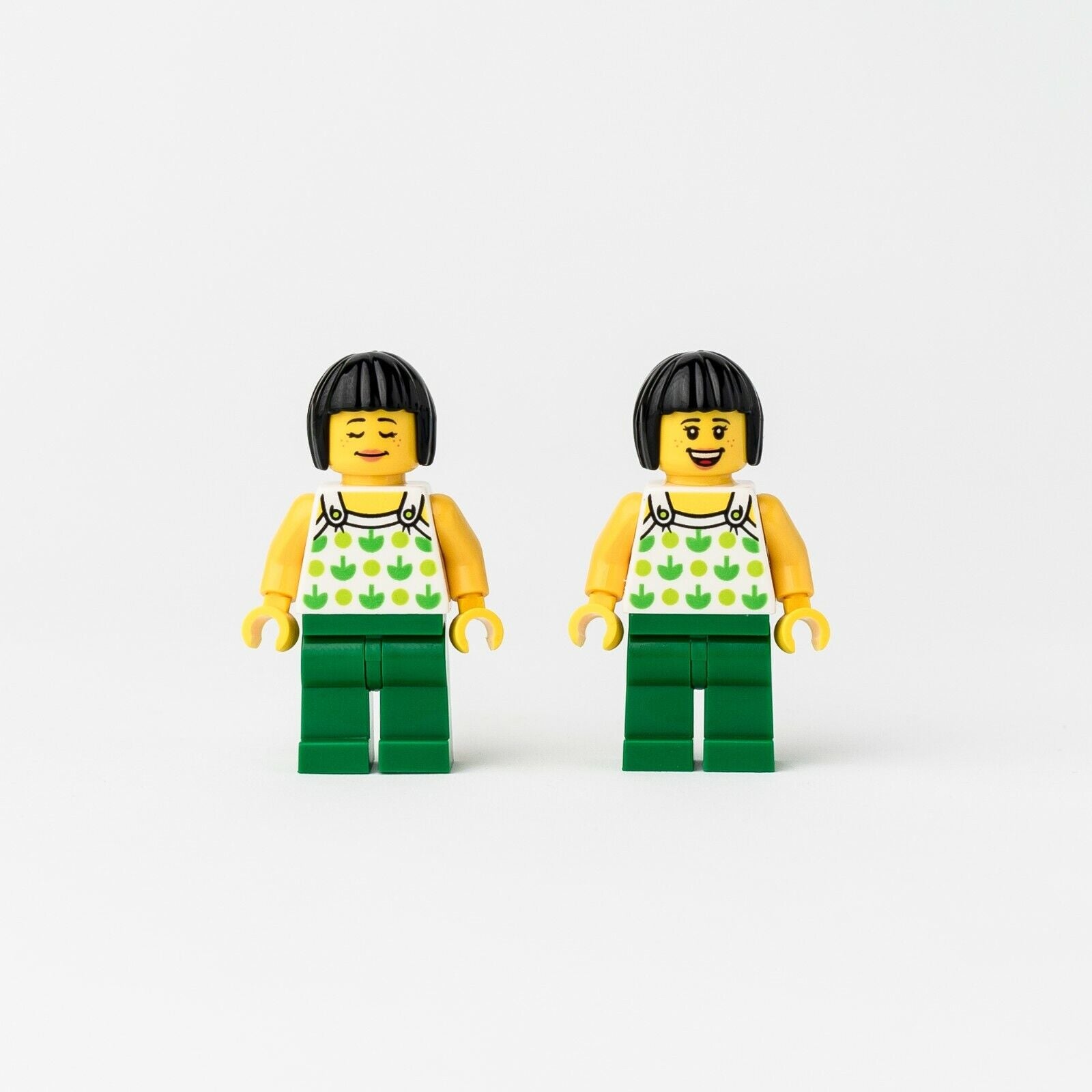 NEW (Lot of 2) Lego Minifigure: Green Apple Female 40198 City Town (twn350) Ludo - StudBee