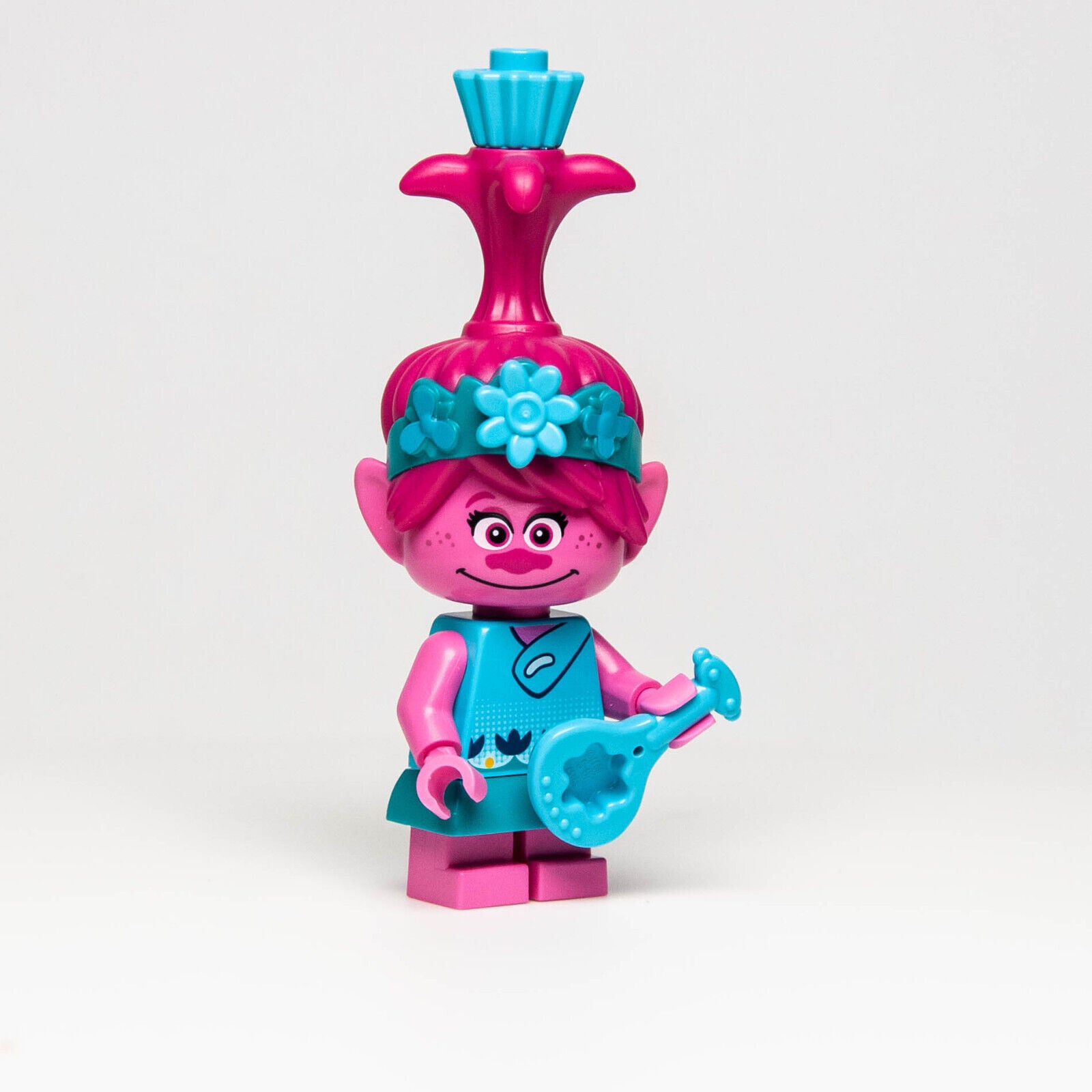 New LEGO Trolls Minifigure Poppy w/ Mandolin - Poppy's Carriage 30555 (twt005) - StudBee