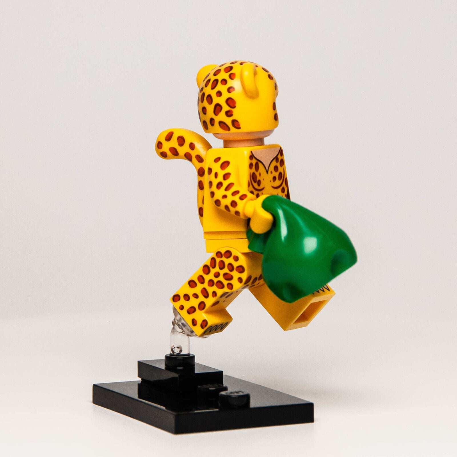 LEGO Cheetah w/ Money $ Bag - DC Comics - colsh-6 (colsh06) Minifigure 77906 - StudBee