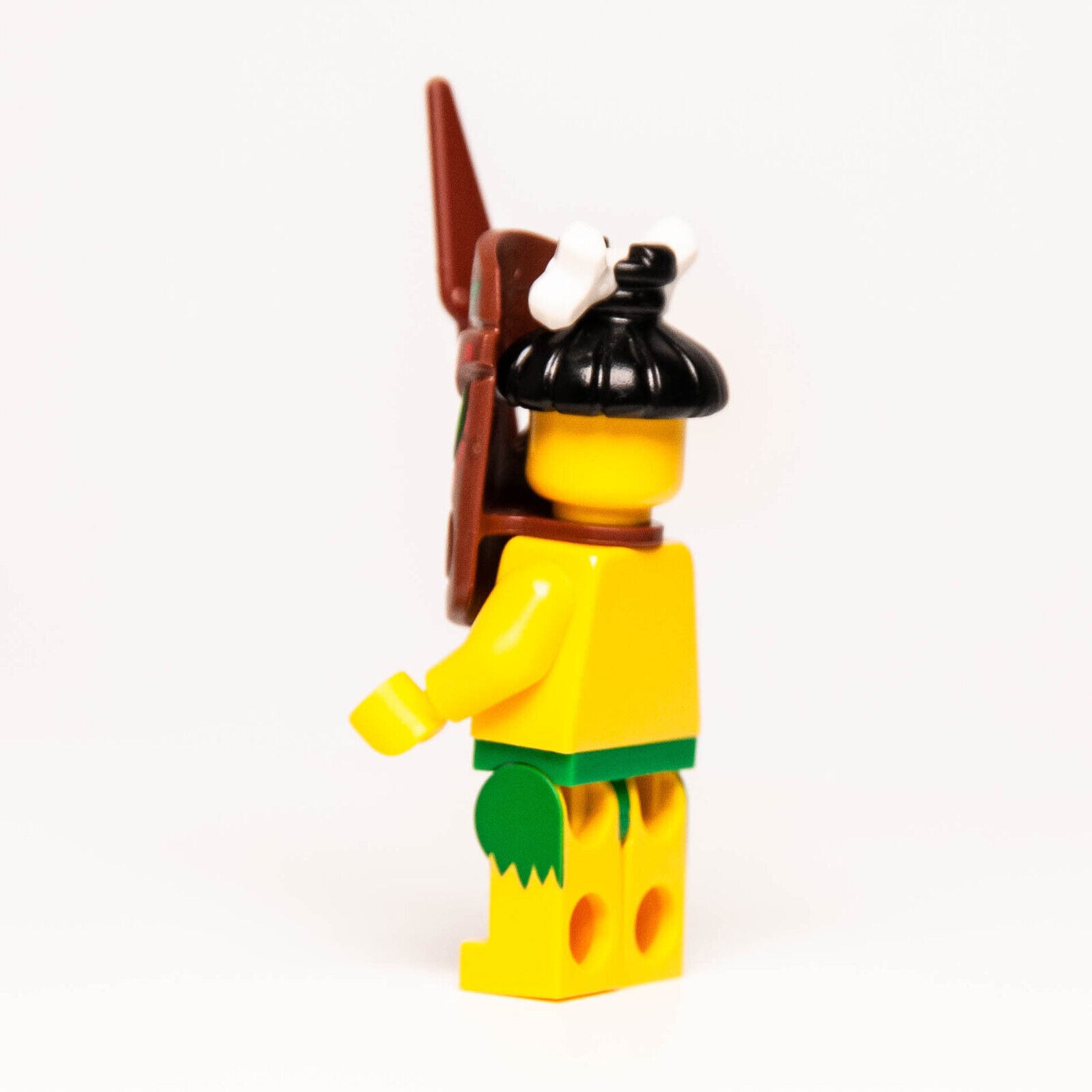 LEGO CMF Minifigure 71002 Series 11 - Island Warrior (col11-5) col167 Tiki Mask - StudBee