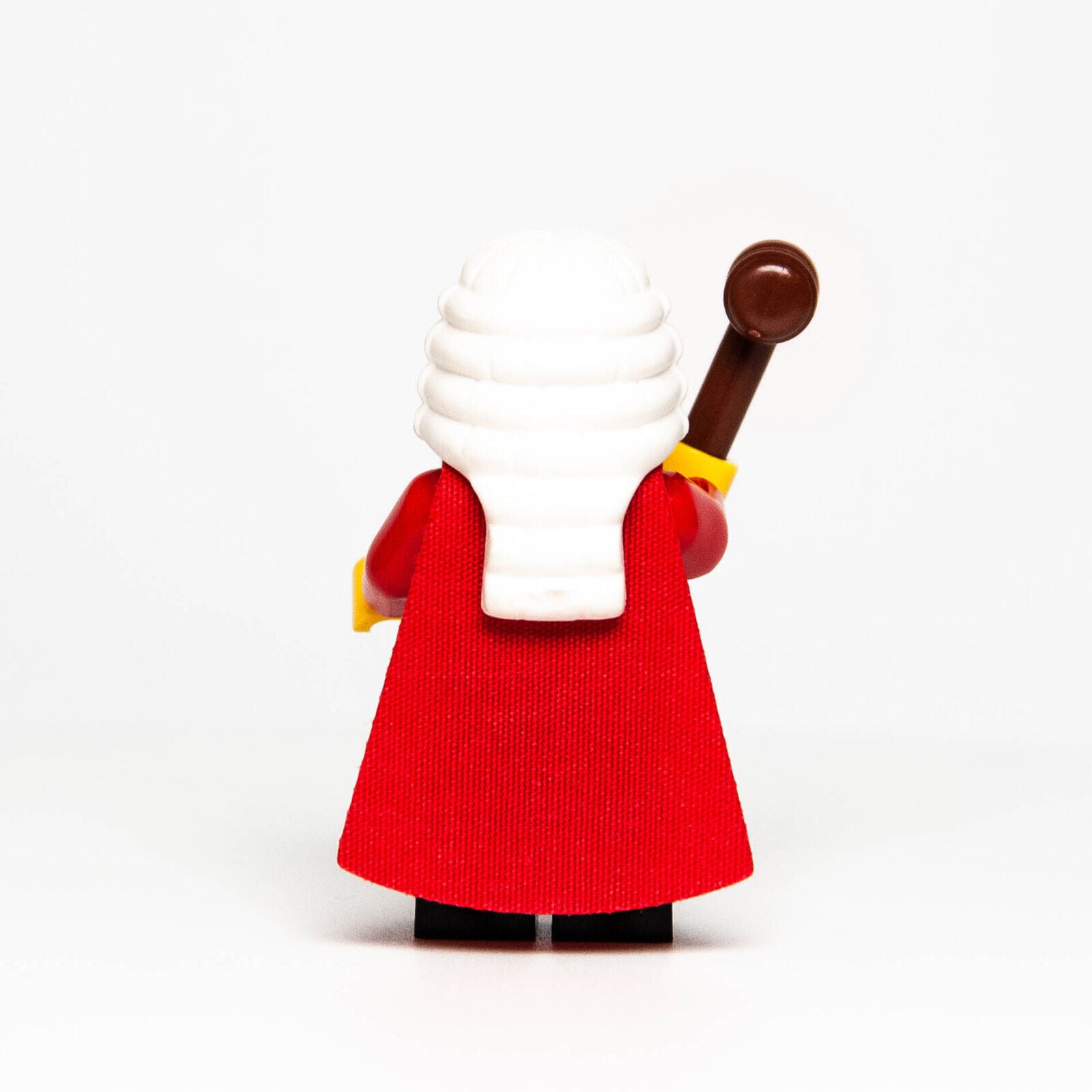 LEGO CMF Series 9 Minifigure- Judge (col09-10) 71000 Parliment Wig Gavel col138