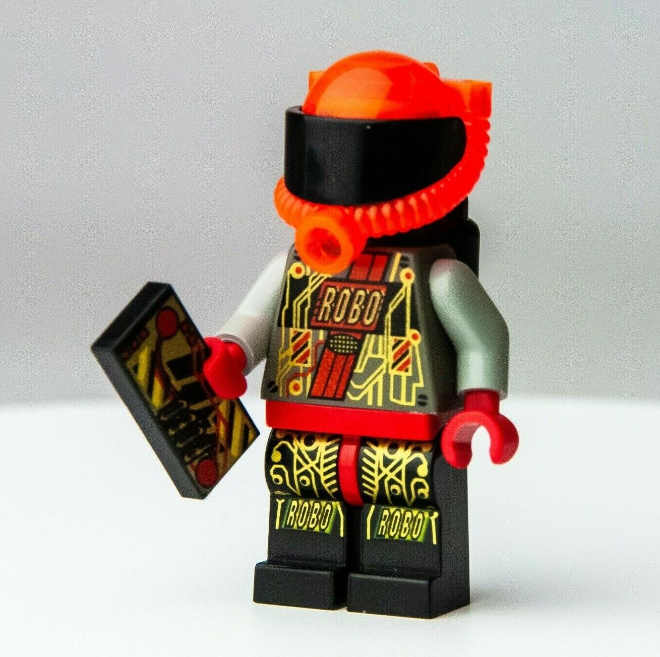 LEGO RoboForce Red with Printed Legs - Robo Stalker - 2153 (sp067) Minifigure - StudBee