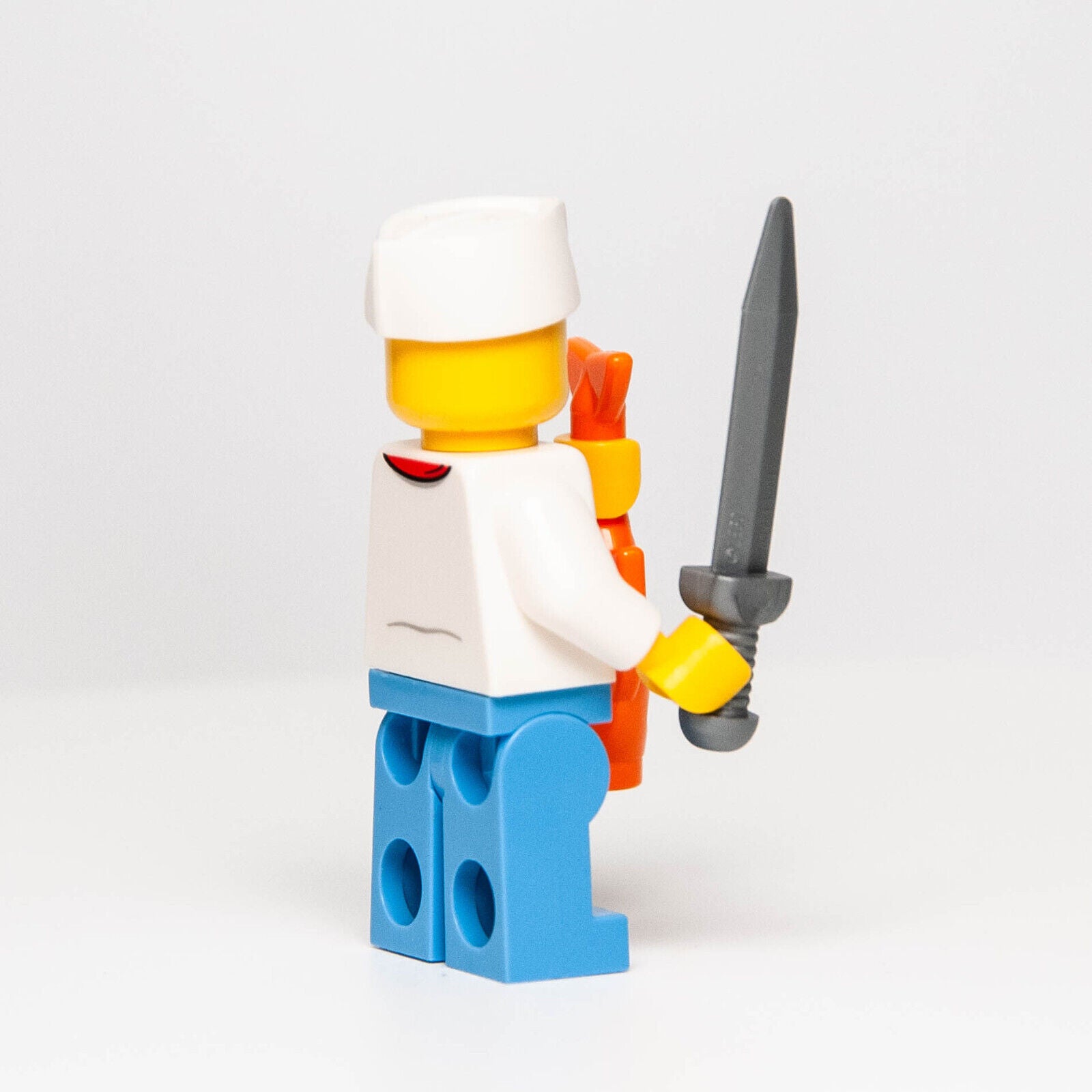 LEGO City Town Chef Fishmonger Minifigure (chef024) 45022 - StudBee