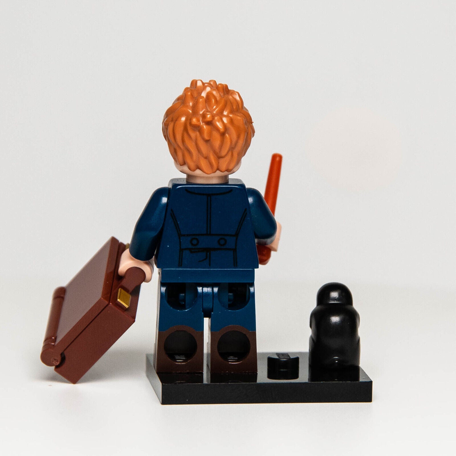 LEGO CMF Harry Potter Series 1 - Newt Scamander & Niffler (colhp-17) 71022 - StudBee