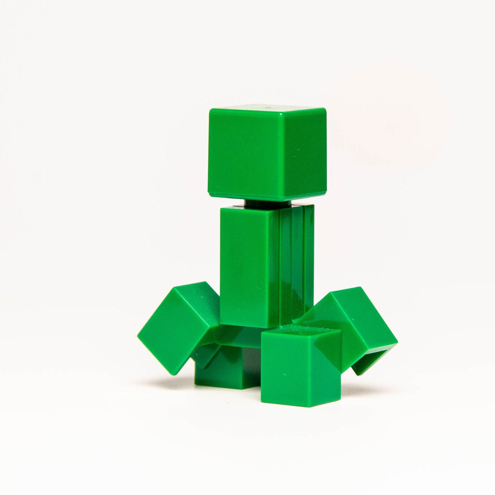 LEGO Minecraft Minifigure - Green Creeper (min012) 21128 21118 21125 - StudBee