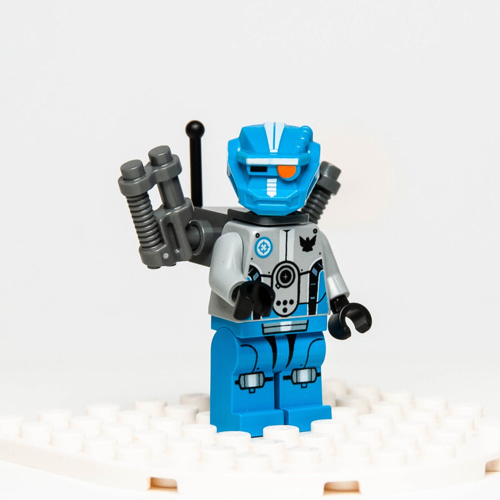 LEGO Galaxy Squad Space Minifigure - Robot Sidekick (gs004) 70709 Dark Azure - StudBee