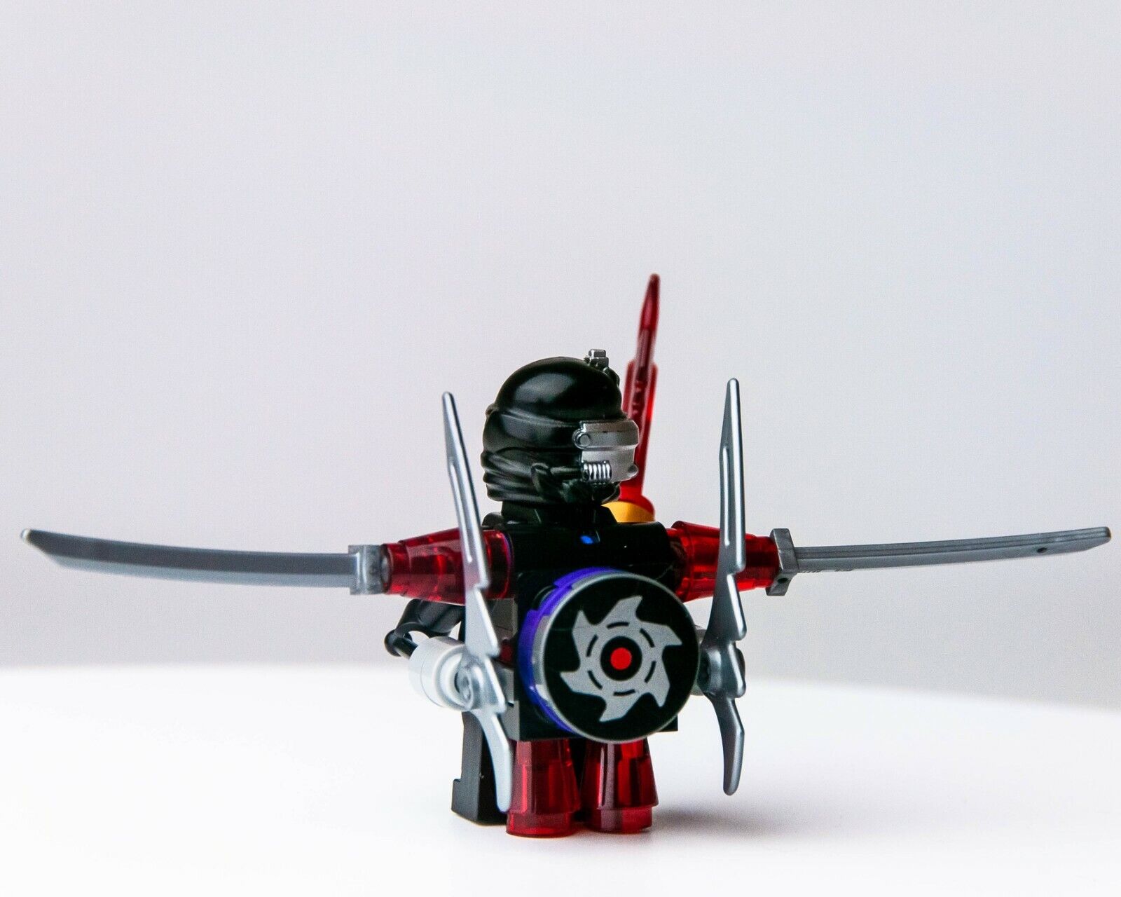 LEGO Nindroid Warrior w/ Twin Blade Jet Pack - 70727 (njo100) Minifigure - StudBee