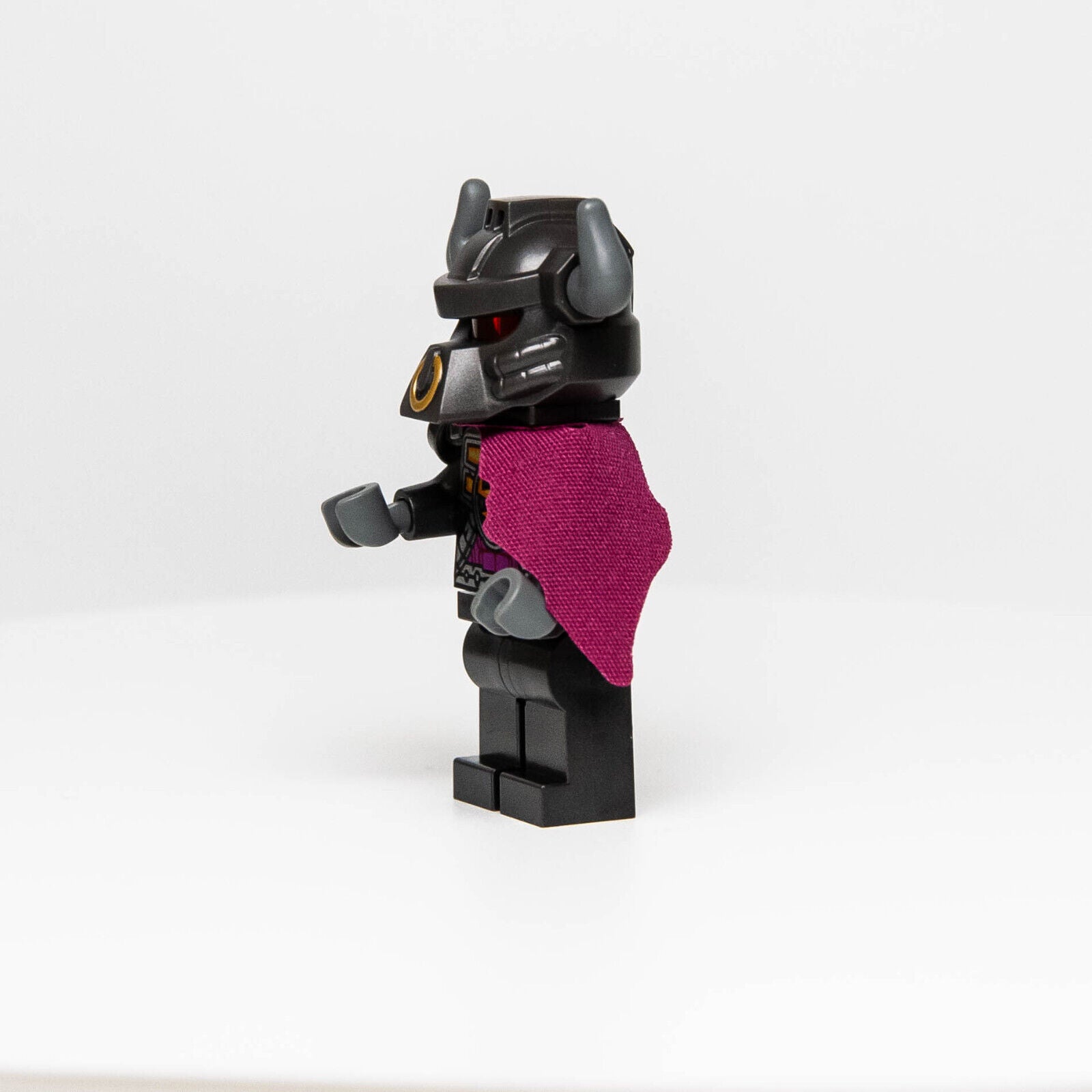 NEW LEGO  General Ironclad Minifigure (mk017) 80013 80012