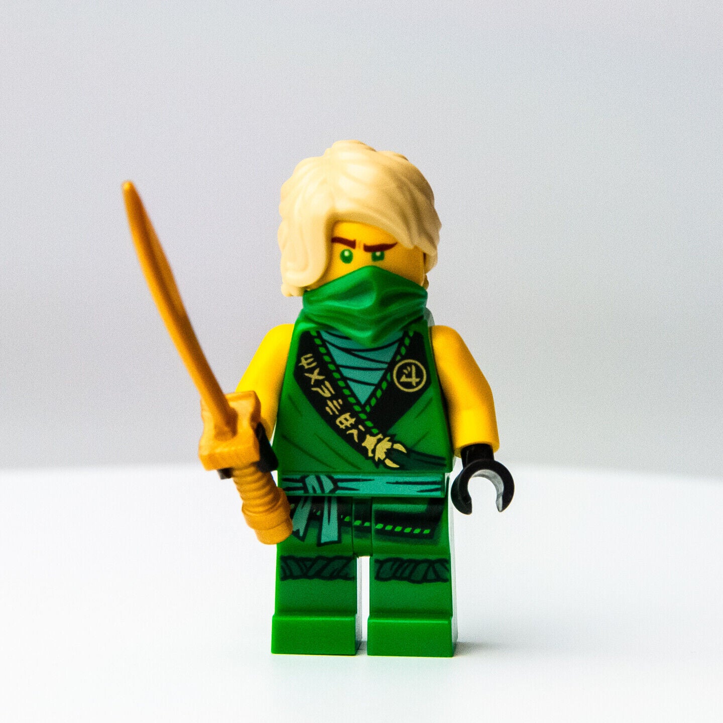 NEW Lloyd (w/ Weapon) - Ninjago - (njo574) LEGO Minifigure - StudBee