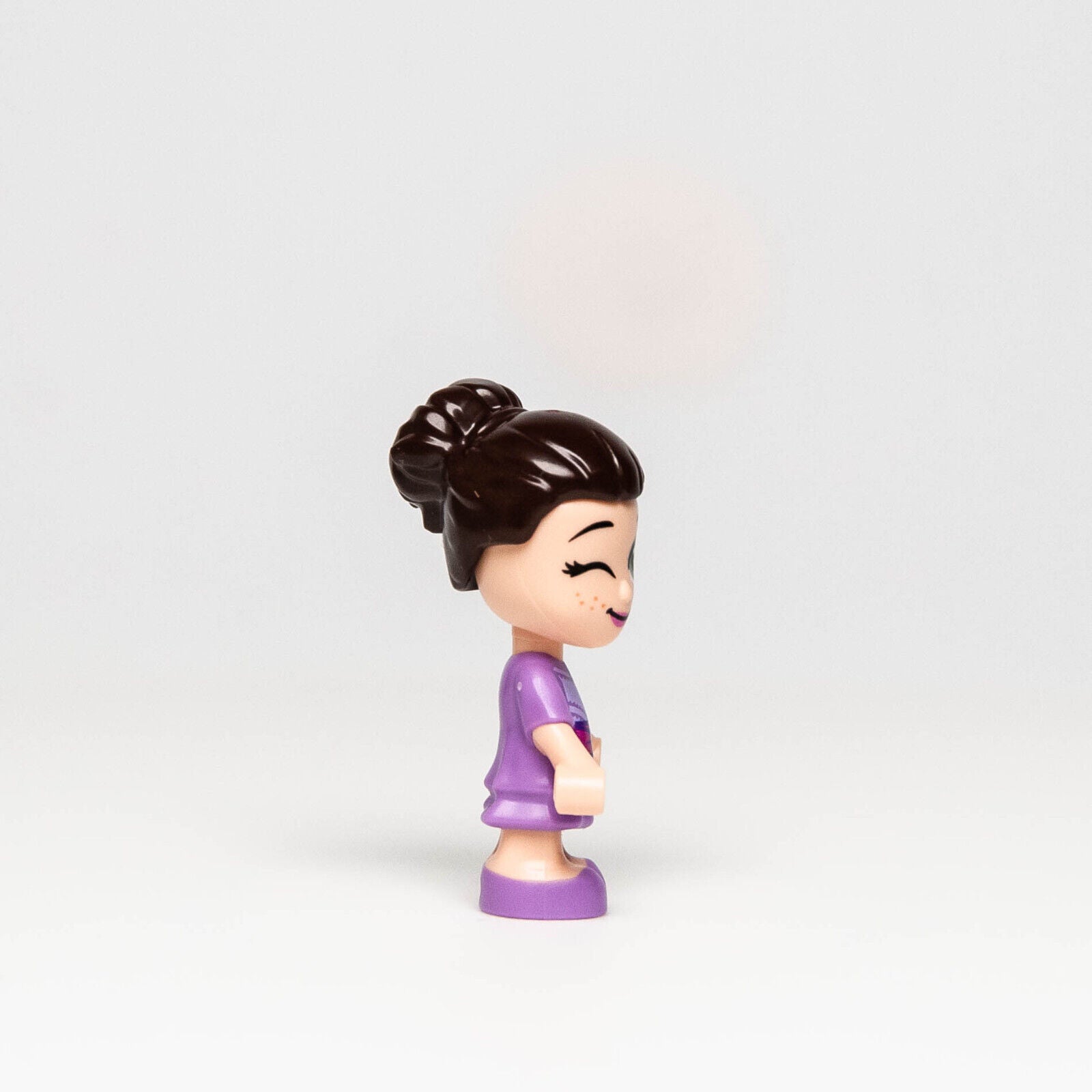 Lego Disney Encanto - Minifigure Luisa Micro Doll (dis061) 43201 - StudBee