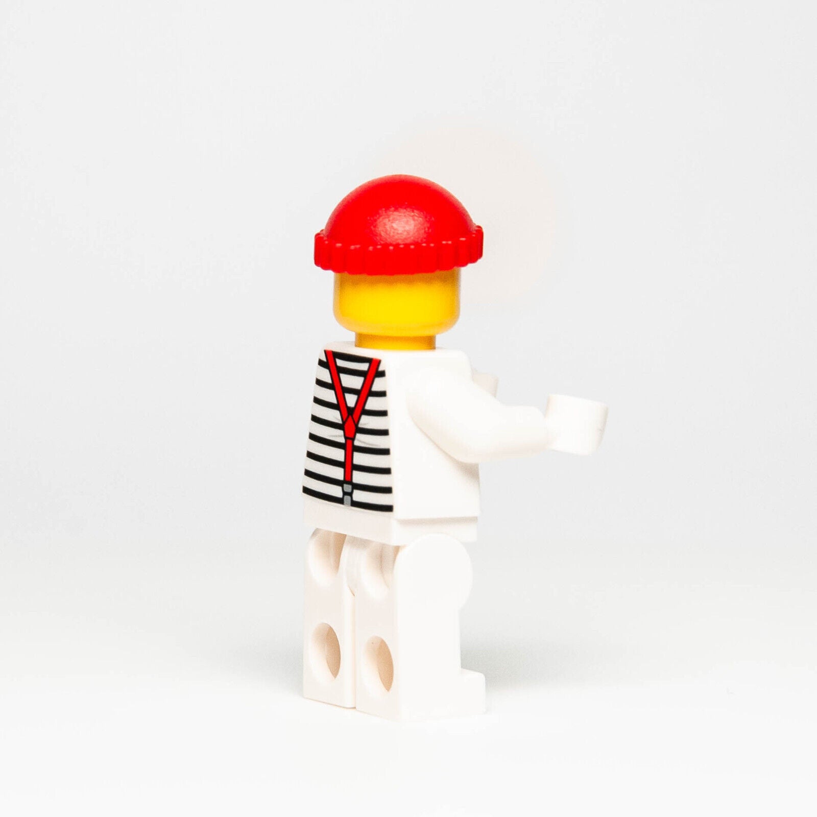 New LEGO 2024 BAM Minifigure - Mime w/ Red Cap, Suspenders & Face Paint - StudBee