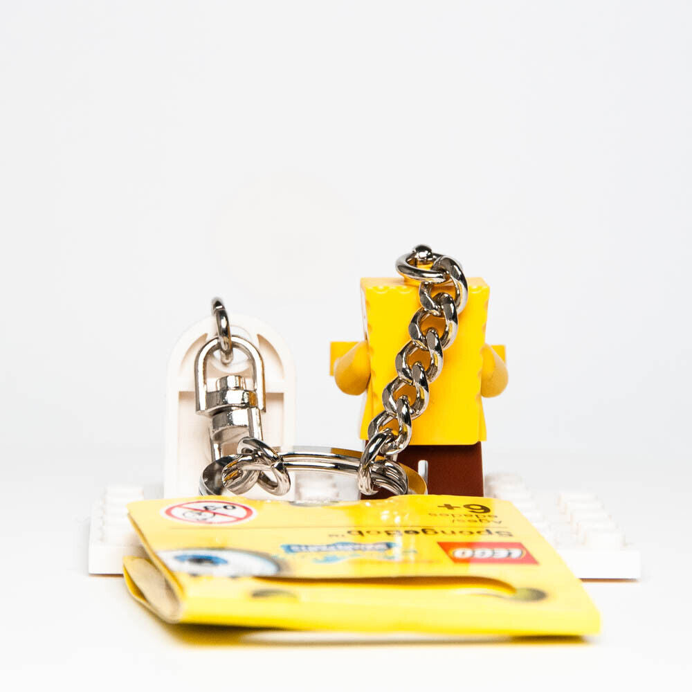 New Lego Minifigure Keychain - Spongebob w/ Logo Tile 853297 (bob021)