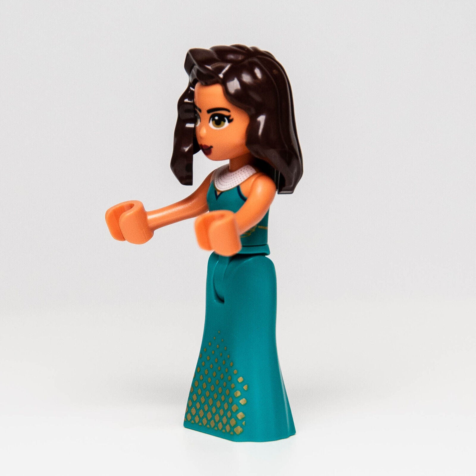 NEW Lego Friends Minifigure - Amelia w/ Gold Squares on Skirt (frnd451) 41684 - StudBee