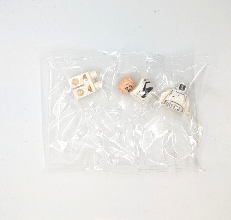 Sealed LEGO Star Wars Advent Minifigure: First Order Stormtrooper (sw0667) 75184 - StudBee