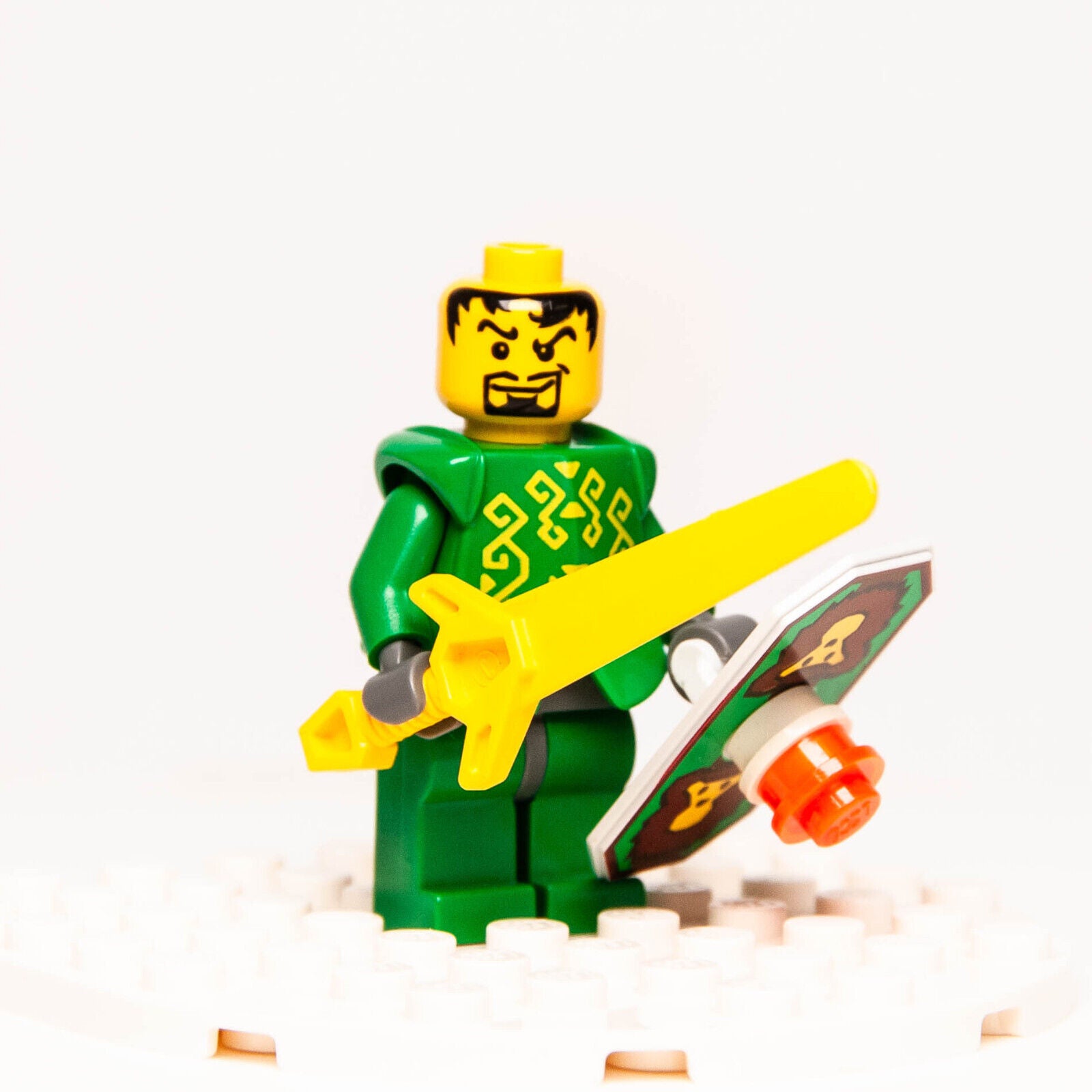 LEGO Castle Knights Kingdom II Minifigure - Rascus (cas261) Monkey 8781 Morica - StudBee