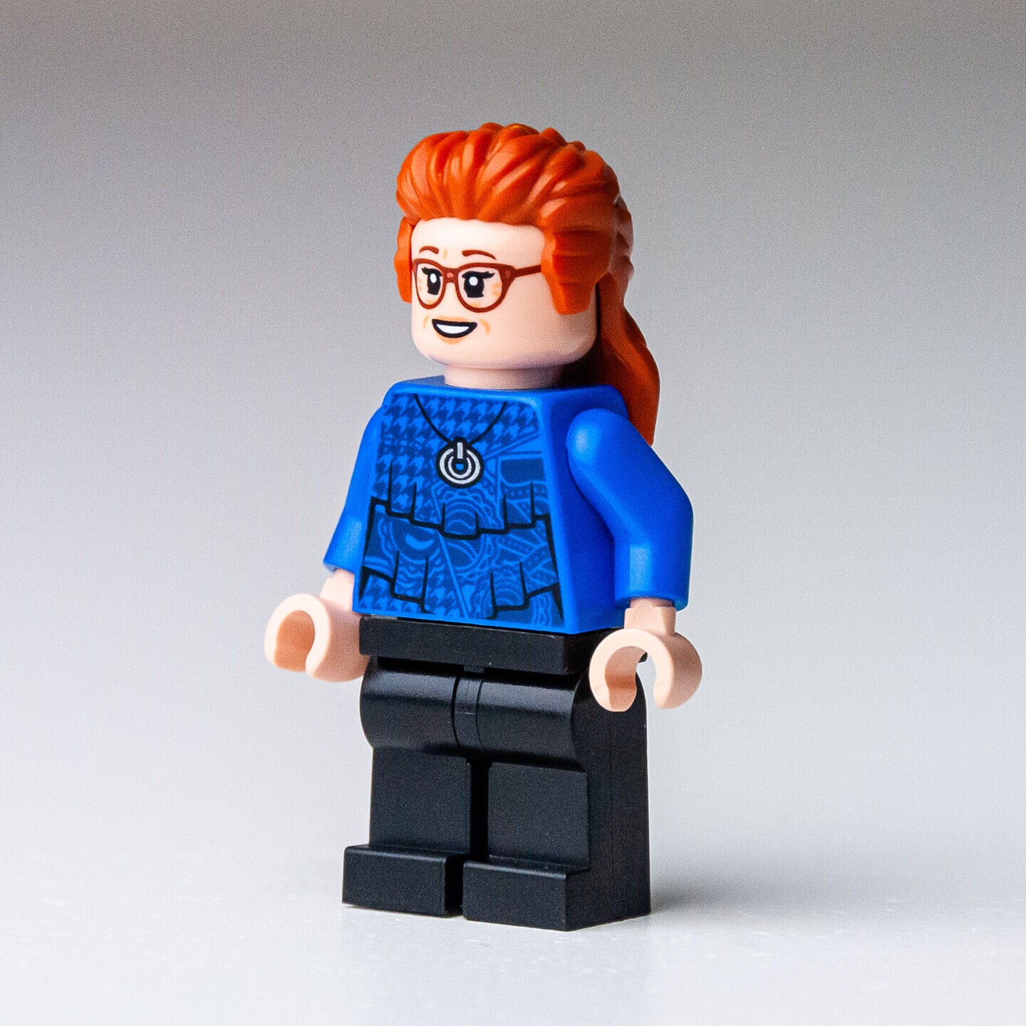 LEGO Queer Eye The Fab 5 Minifigure: Kathi Dooley (Before) Mullet (que006) 10291