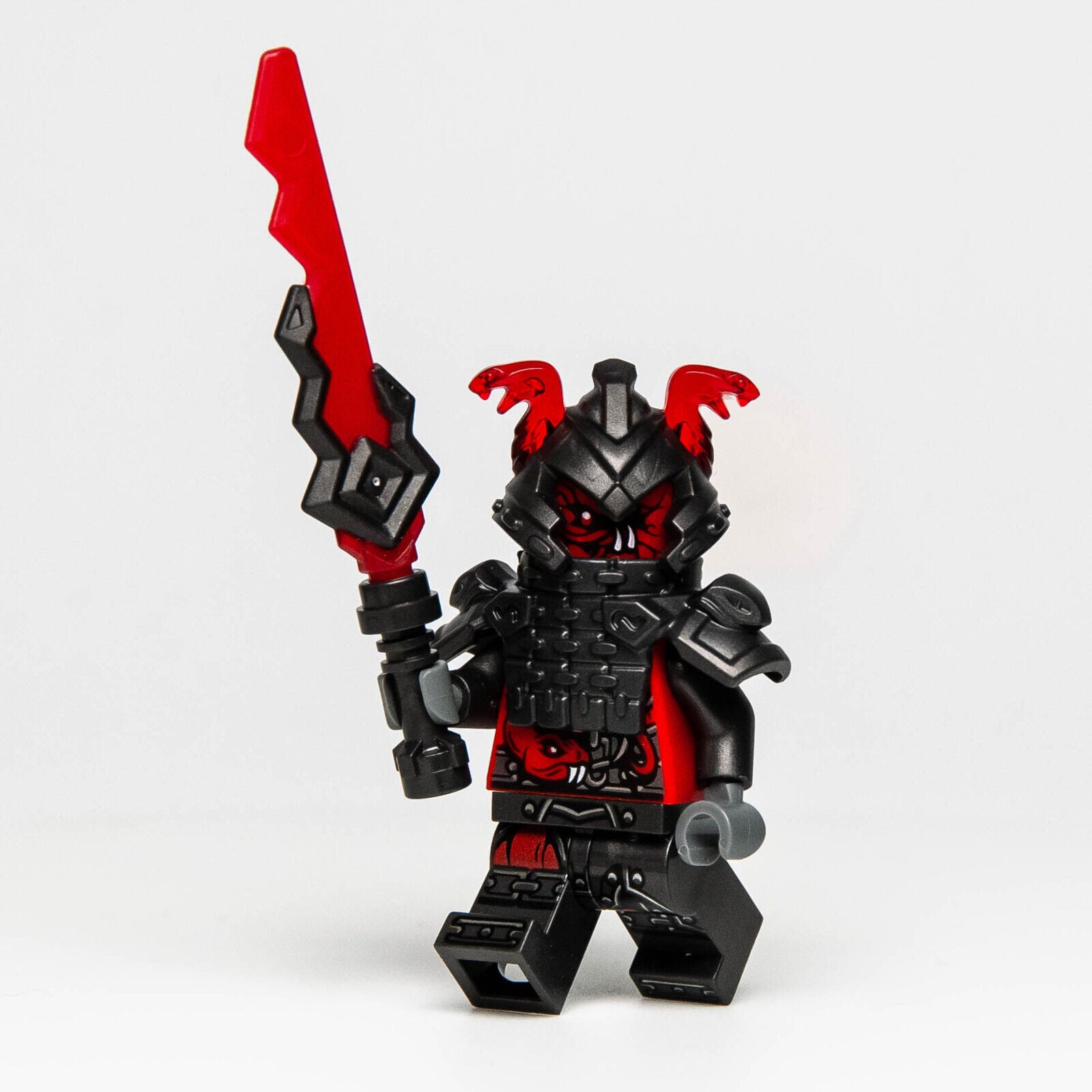 Lego Ninjago Minifigure - Vermin (njo296) with Snake Diamond Blade 70623 - StudBee