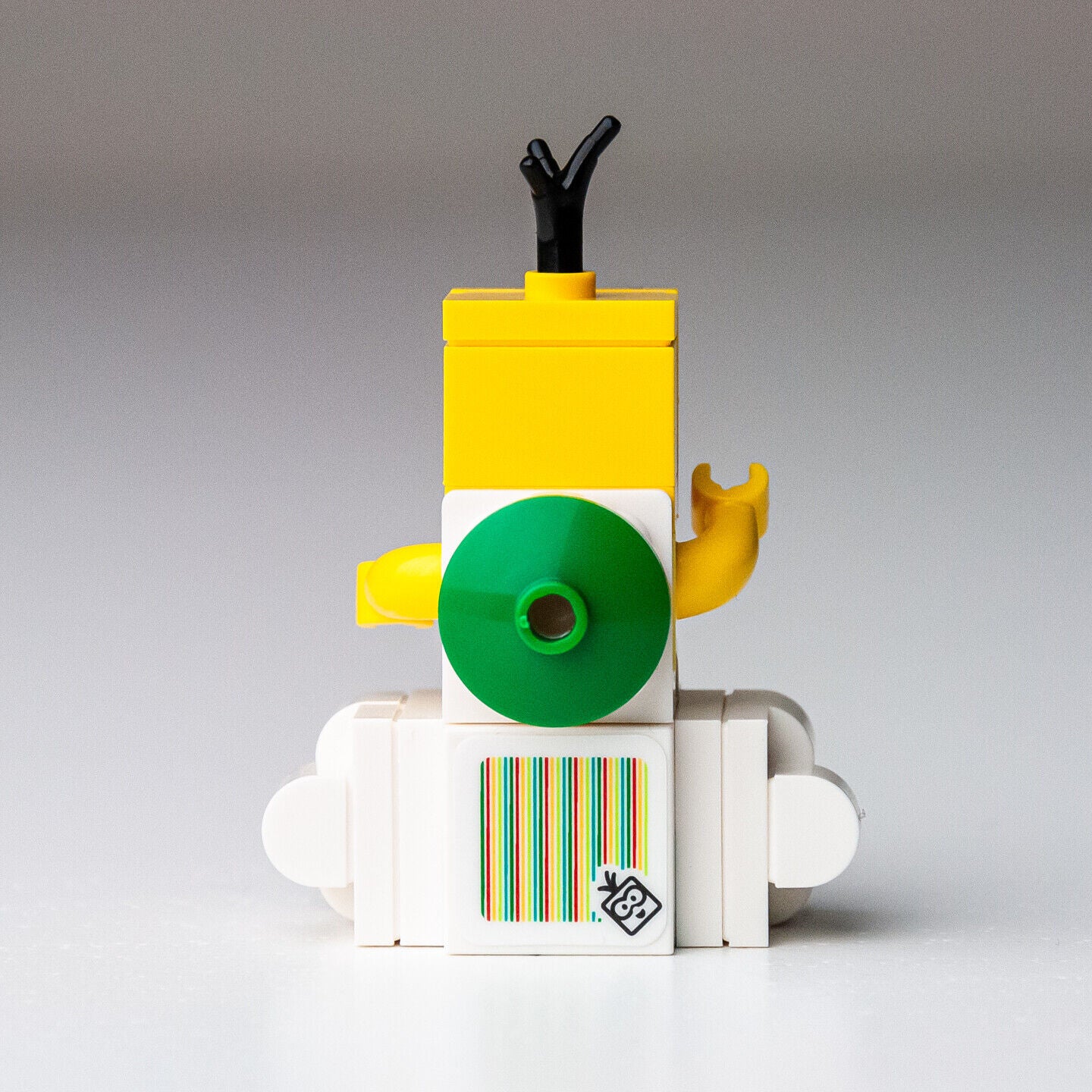 NEW Lakitu (Character Only) - Super Mario - (mar0076) LEGO Minifigure - StudBee