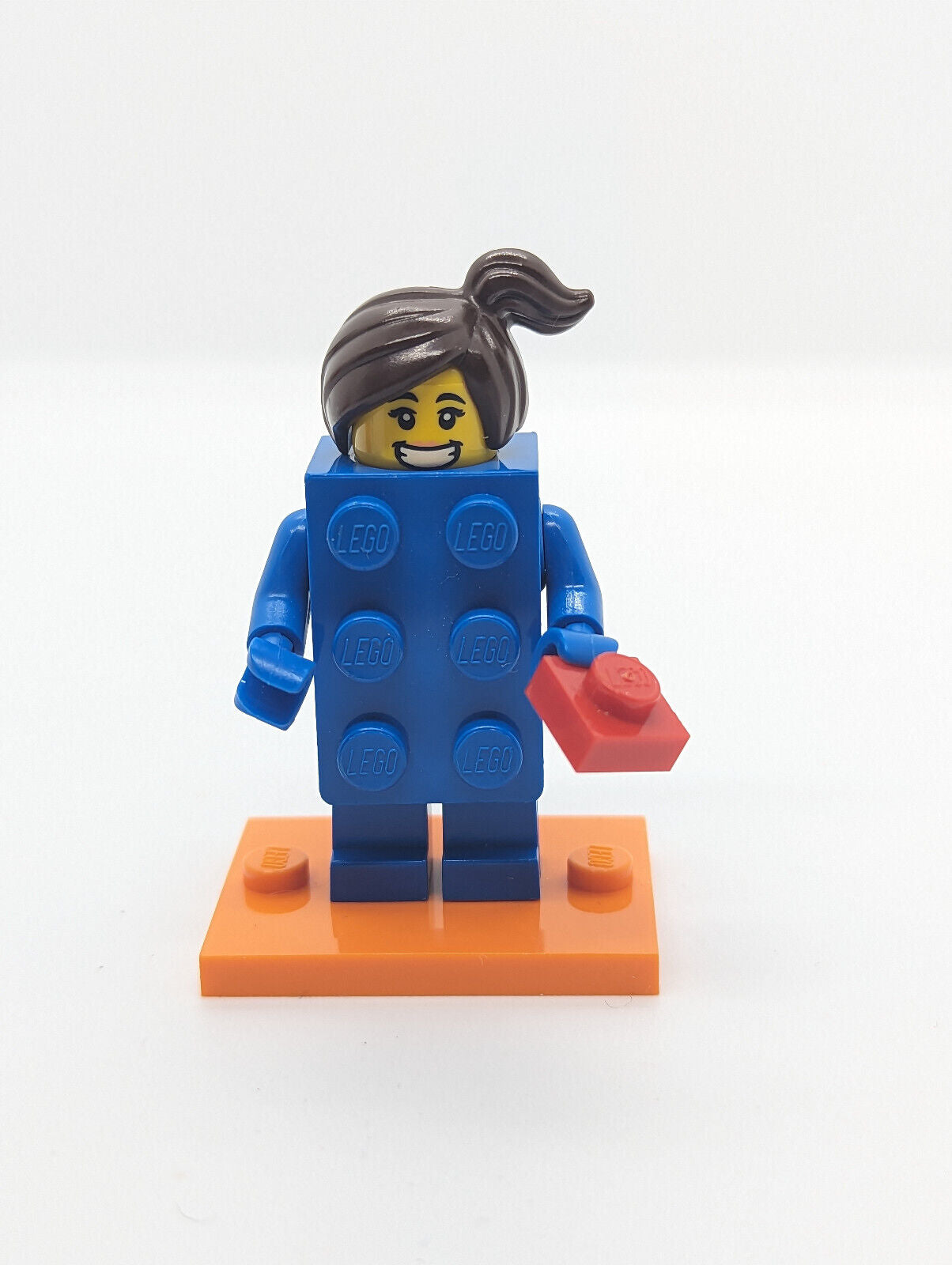 Lego Series 18 CMF Minifigures:  Brick Suit Girl (col18-3) & Guy (col18-2) 71021 - StudBee
