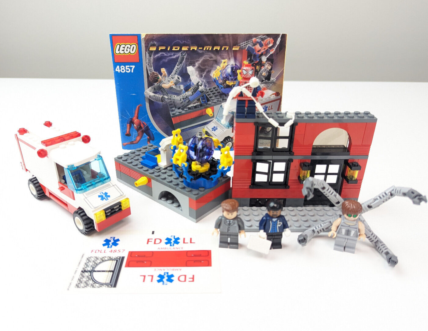 Lego 4857 Spider-Man 2 Doc Ock's Fusion Lab - Complete, Instructions New Sticker - StudBee