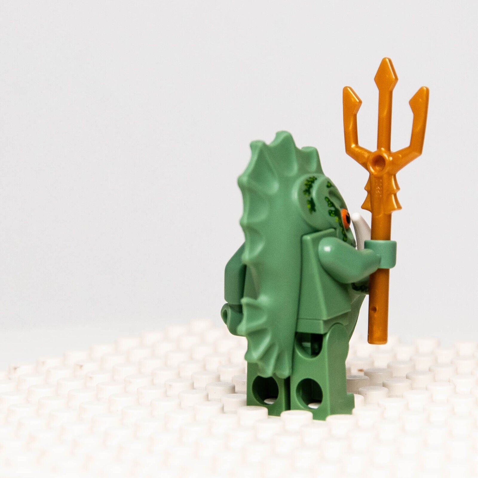 Lego Minifigure - Atlantis Barracuda Guardian (atl015) 7978 7985 - StudBee