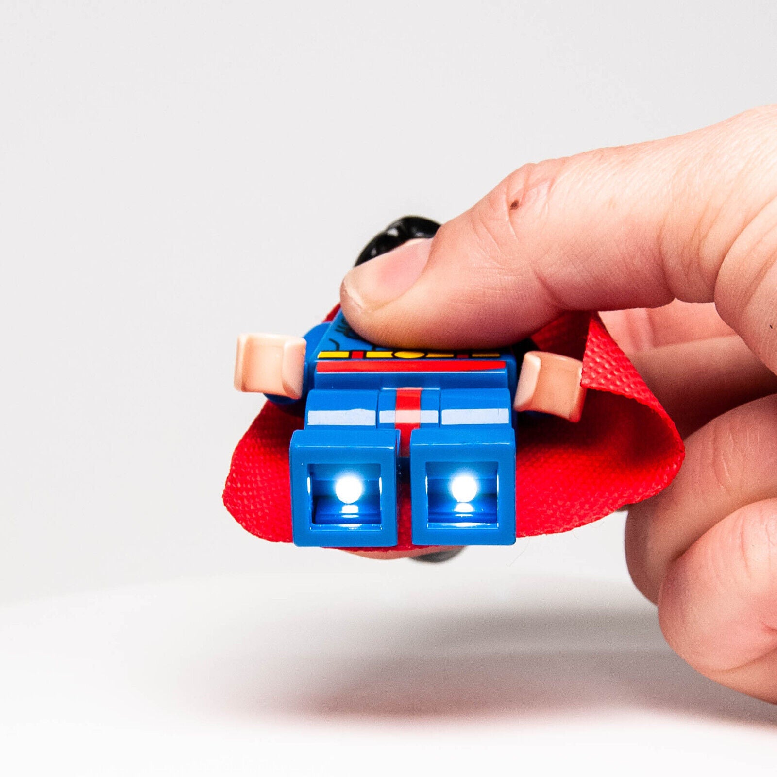 Lego Minifigure 3" Superman Key Chain with LED Light (5002913) Flashlight - StudBee