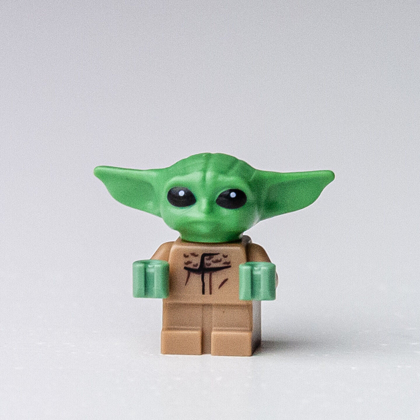 NEW Grogu / The Child / Baby Yoda - Star Wars (sw1113) LEGO Minifigure - StudBee