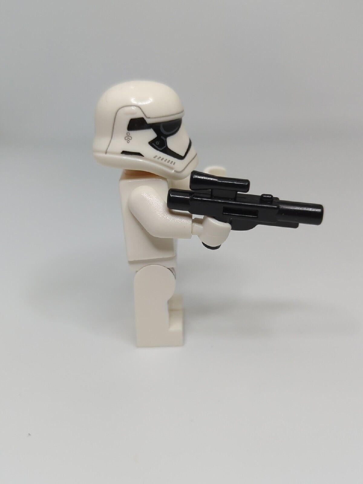 LEGO Star Wars First Order Stormtrooper Minifigure (sw0905) Imperial - StudBee