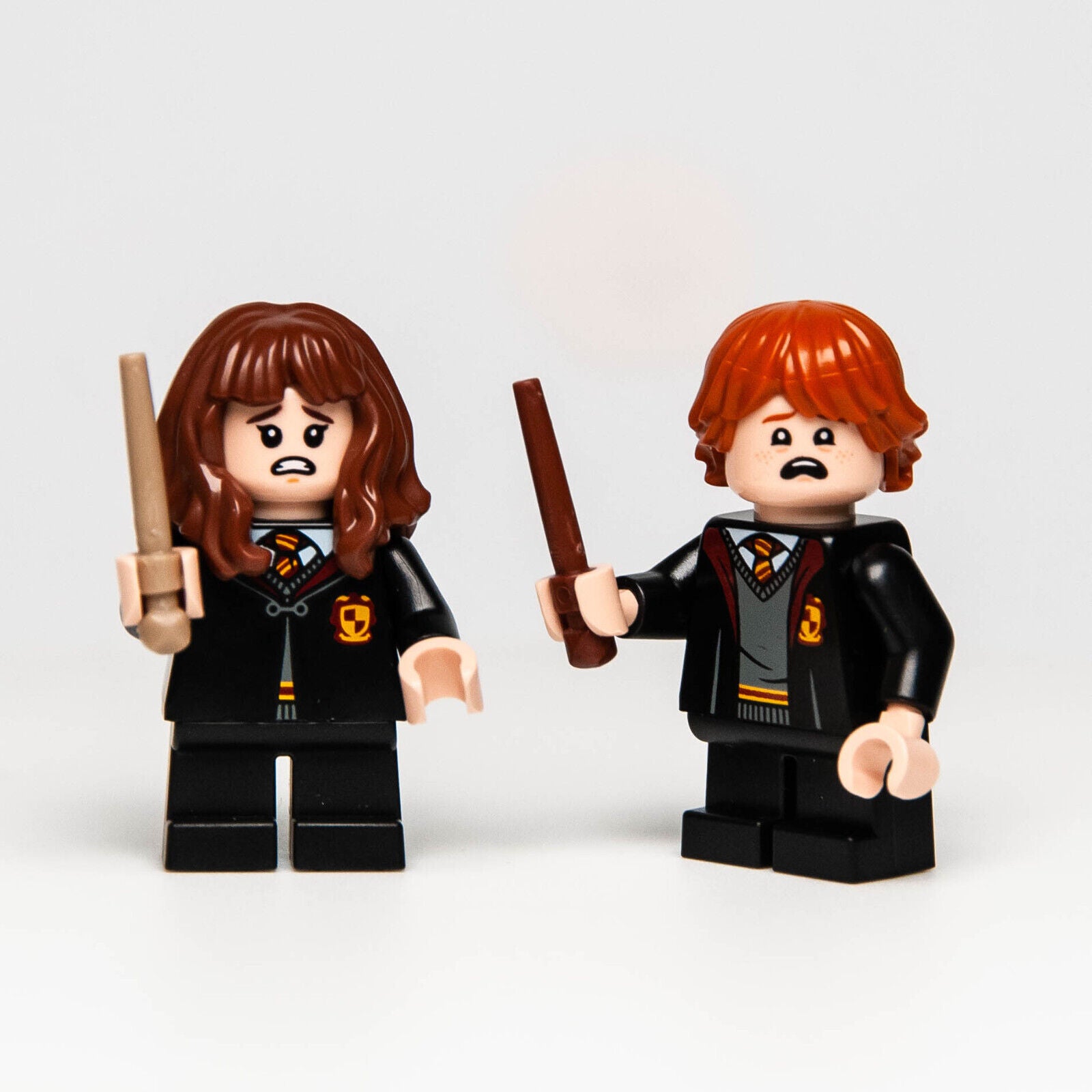 Lego Harry Potter Minifigure - Ron (hp283) Hermione (hp282) Gryffindor 76387 - StudBee
