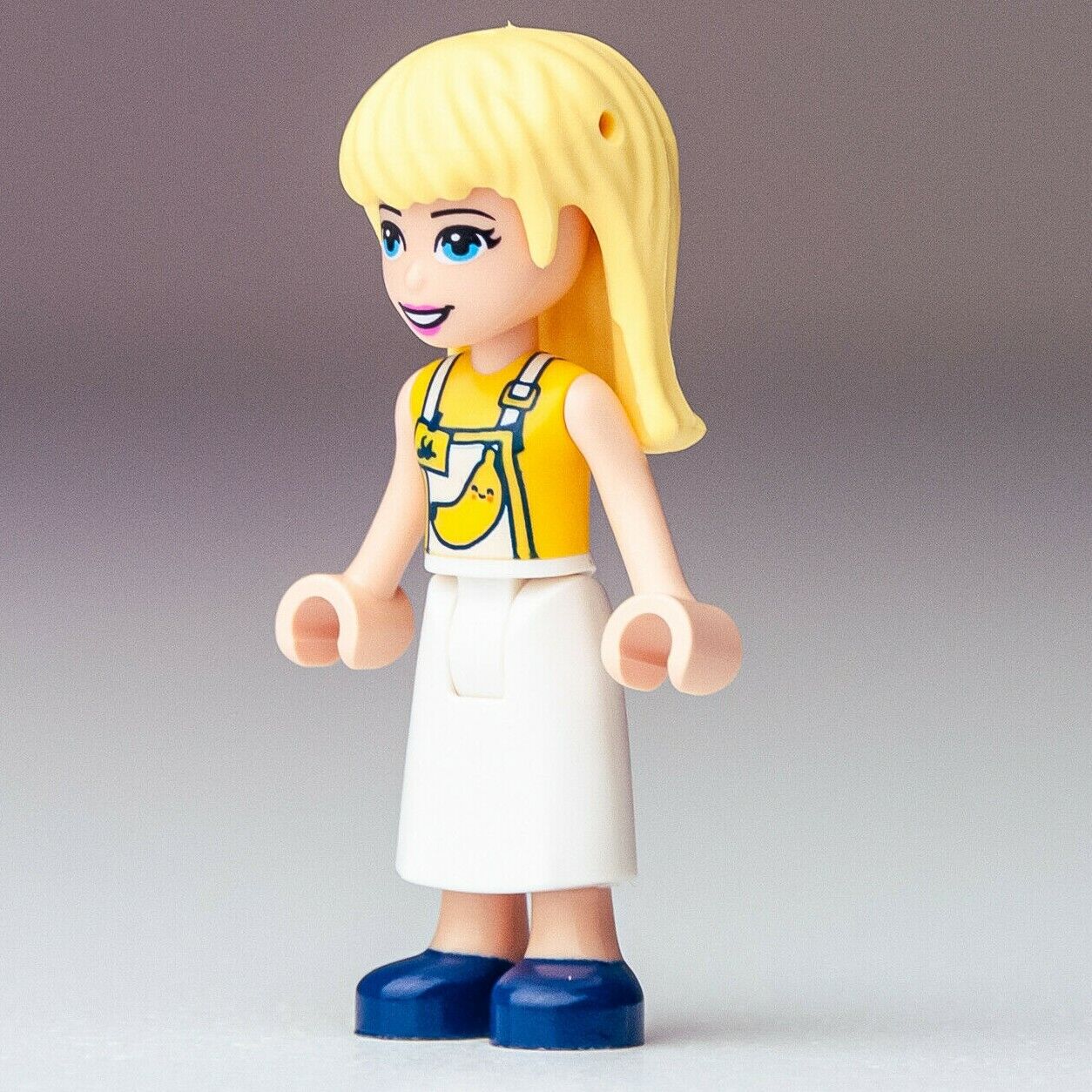 New LEGO Friends Stephanie Minifigure - Baking Competition - 41393 (frnd355) - StudBee