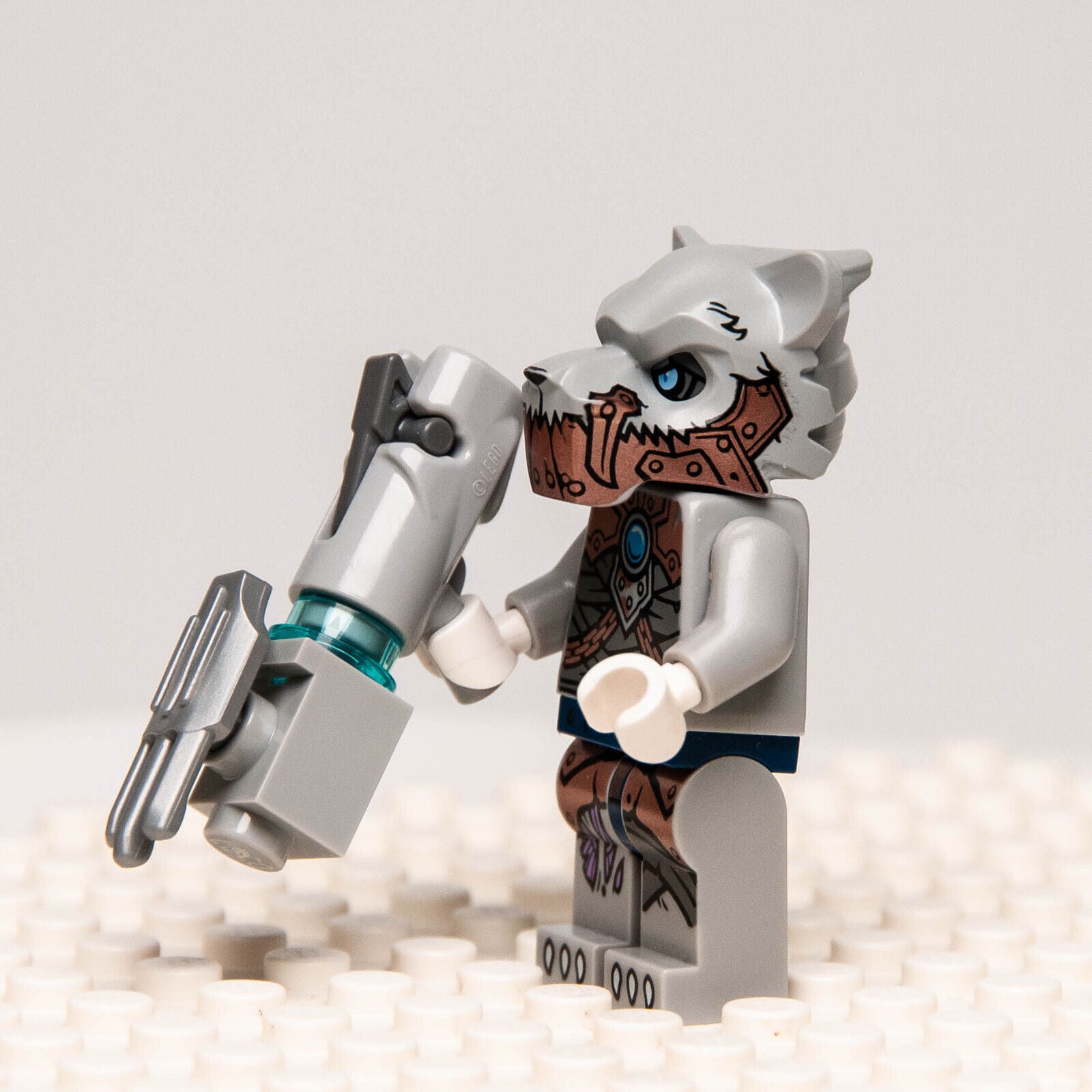 LEGO Chima Saber-Tooth Tiger Warrior 1 (loc125) Minifigure - StudBee