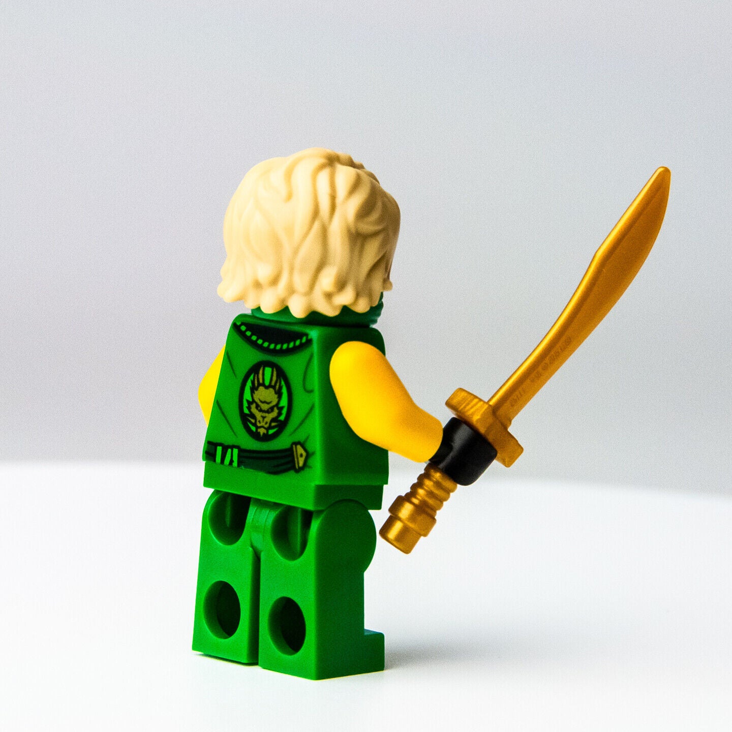 NEW Lloyd (w/ Weapon) - Ninjago - (njo574) LEGO Minifigure - StudBee