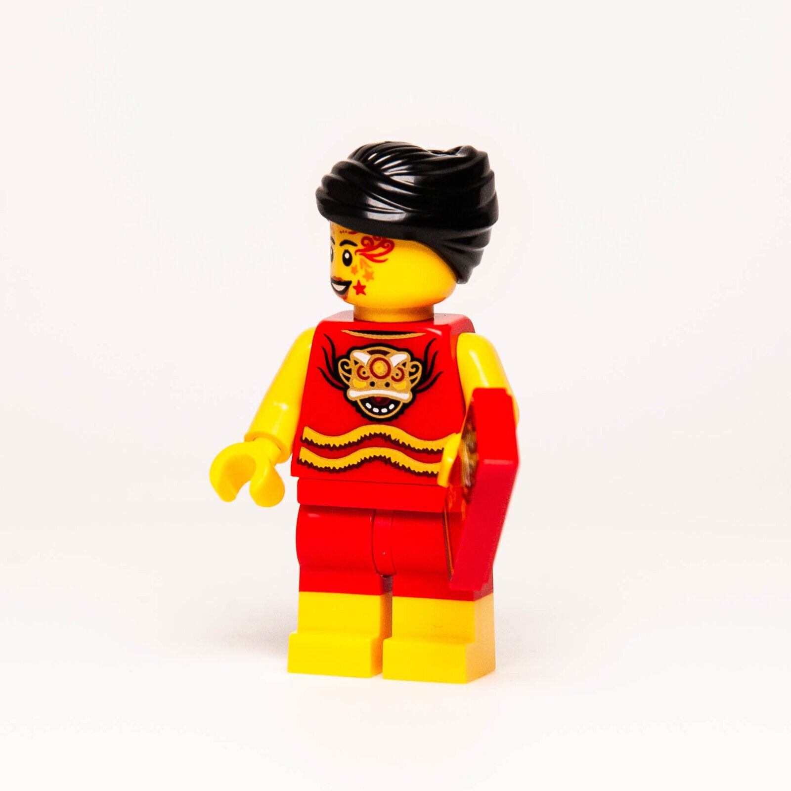 New LEGO BAM 2024 Minifigure - Chinese Lunar New Year Lion Dancer, Nian Envelope - StudBee