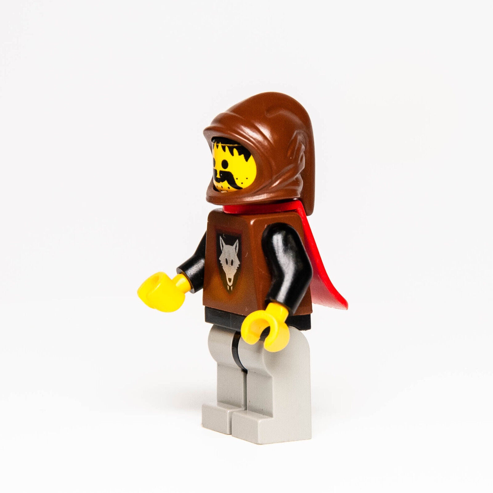 LEGO Castle Black Knights Minifigure - Wolfpack Red Cape (cas252) 6086 6075 - StudBee