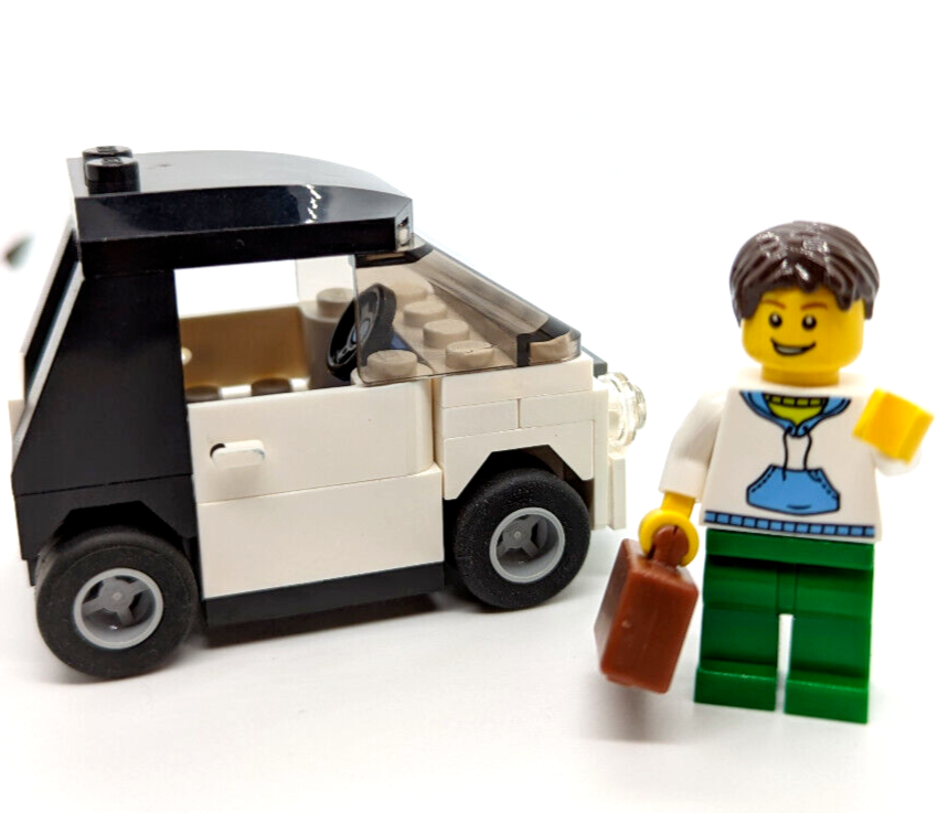 LEGO City 3177 Mini Smart Small Car - 100% Complete w/ Manual & Box - StudBee