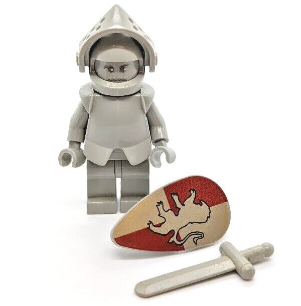 LEGO Minifigure Statue Gryffindor Knight with Visor hp015 Harry Potter - StudBee