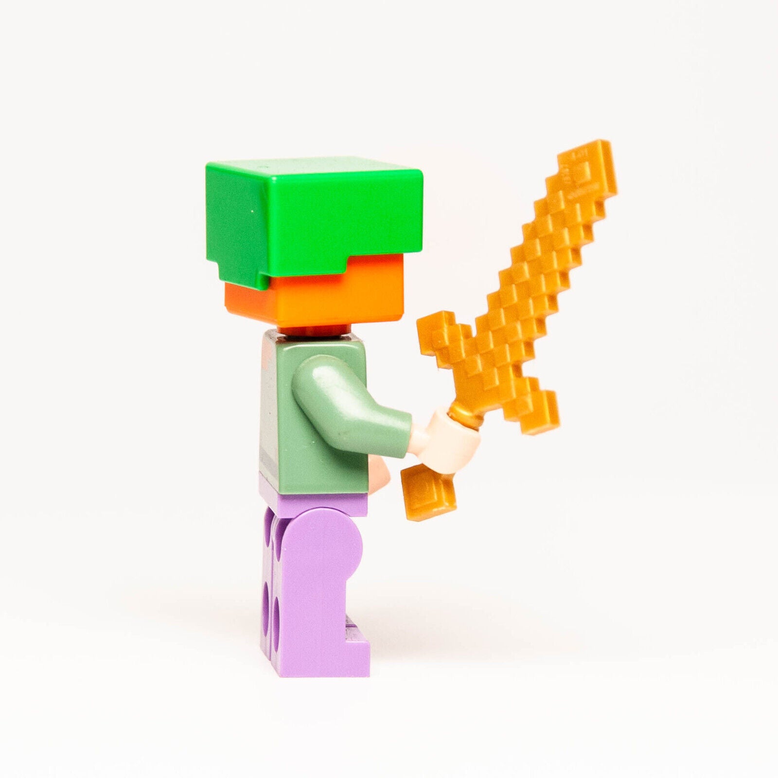 Lego Minecraft Minifigure - Alex with Helmet & Sword (min089) 21164 Reef - StudBee