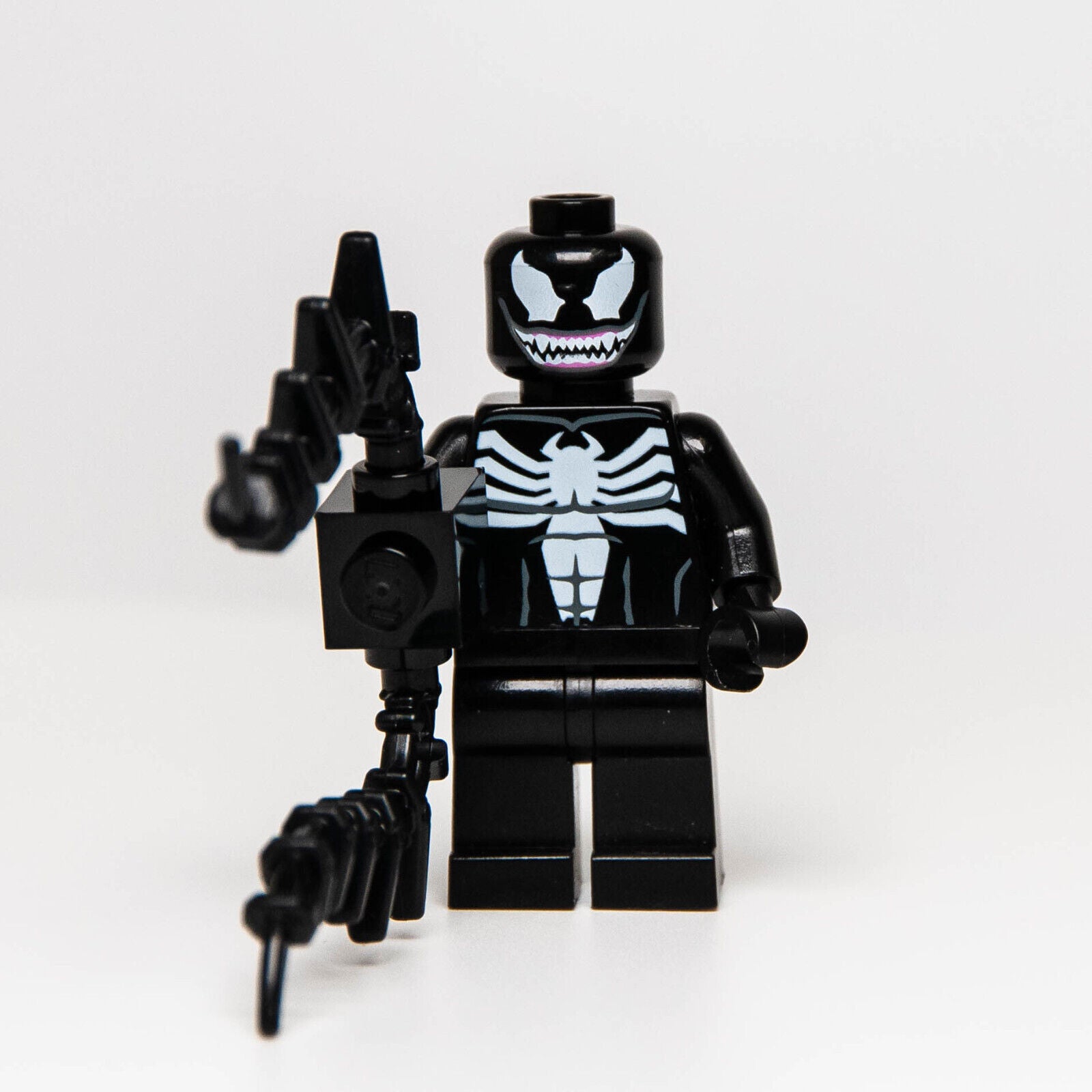 Lego Marvel Spider-Man Venom Minifigure (sh113) with Vines 10665 - StudBee