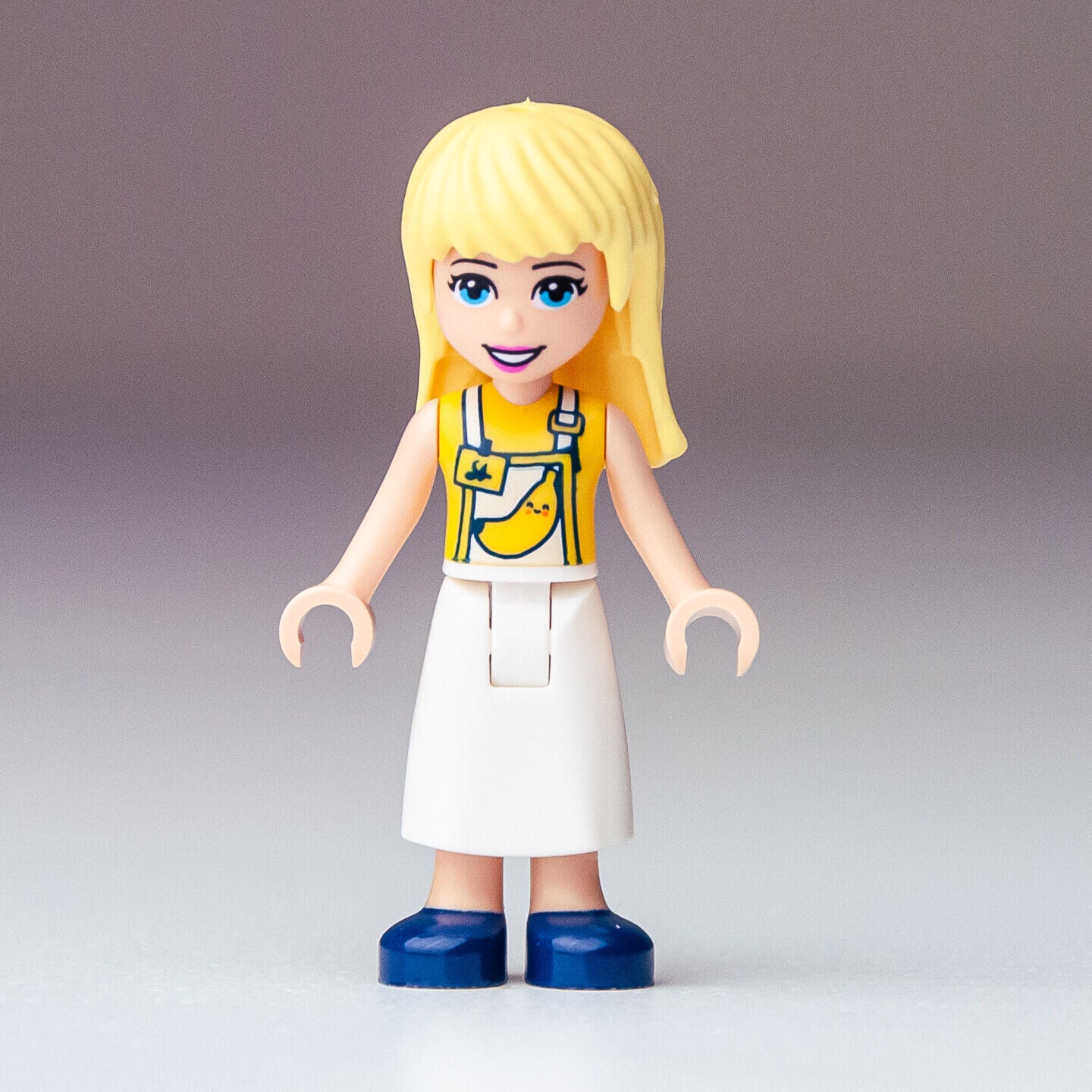 New LEGO Friends Stephanie Minifigure - Baking Competition - 41393 (frnd355) - StudBee