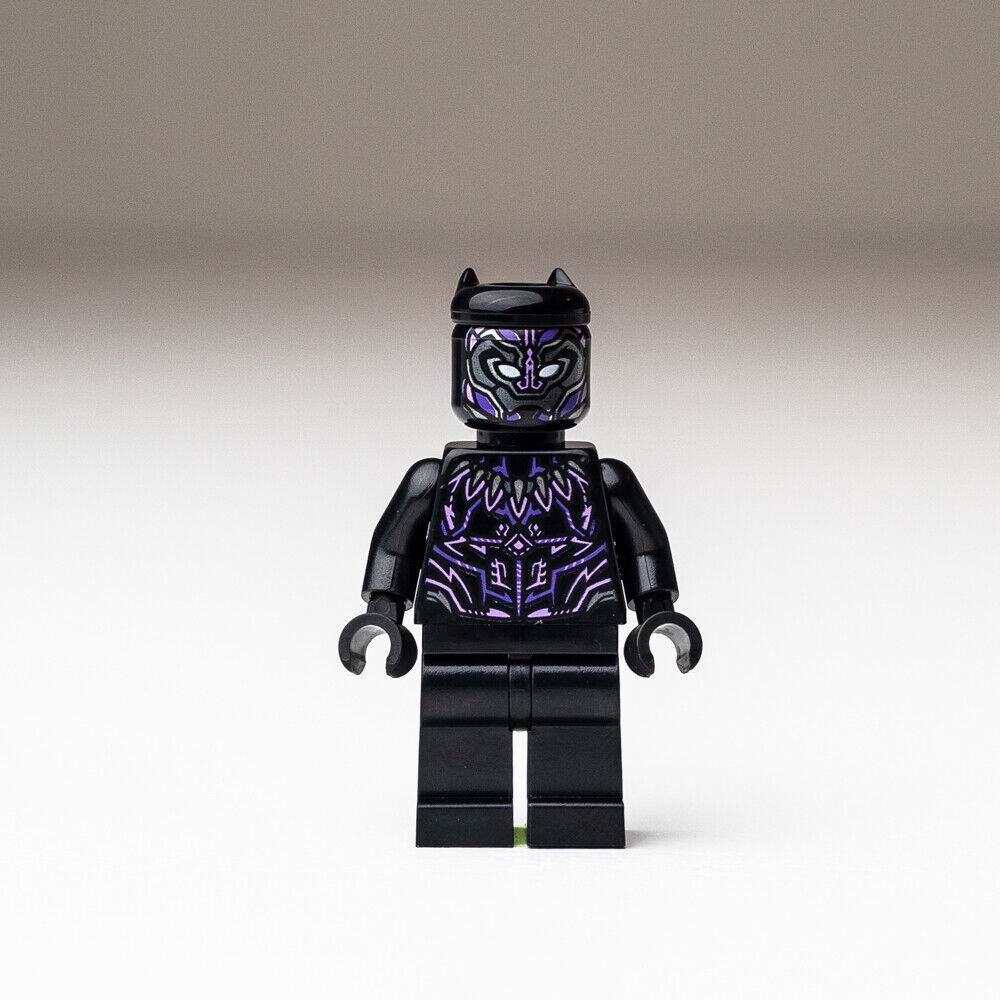 New LEGO Black Panther - Lavender Highlights Minifigure - Marvel 76186 (sh728) - StudBee