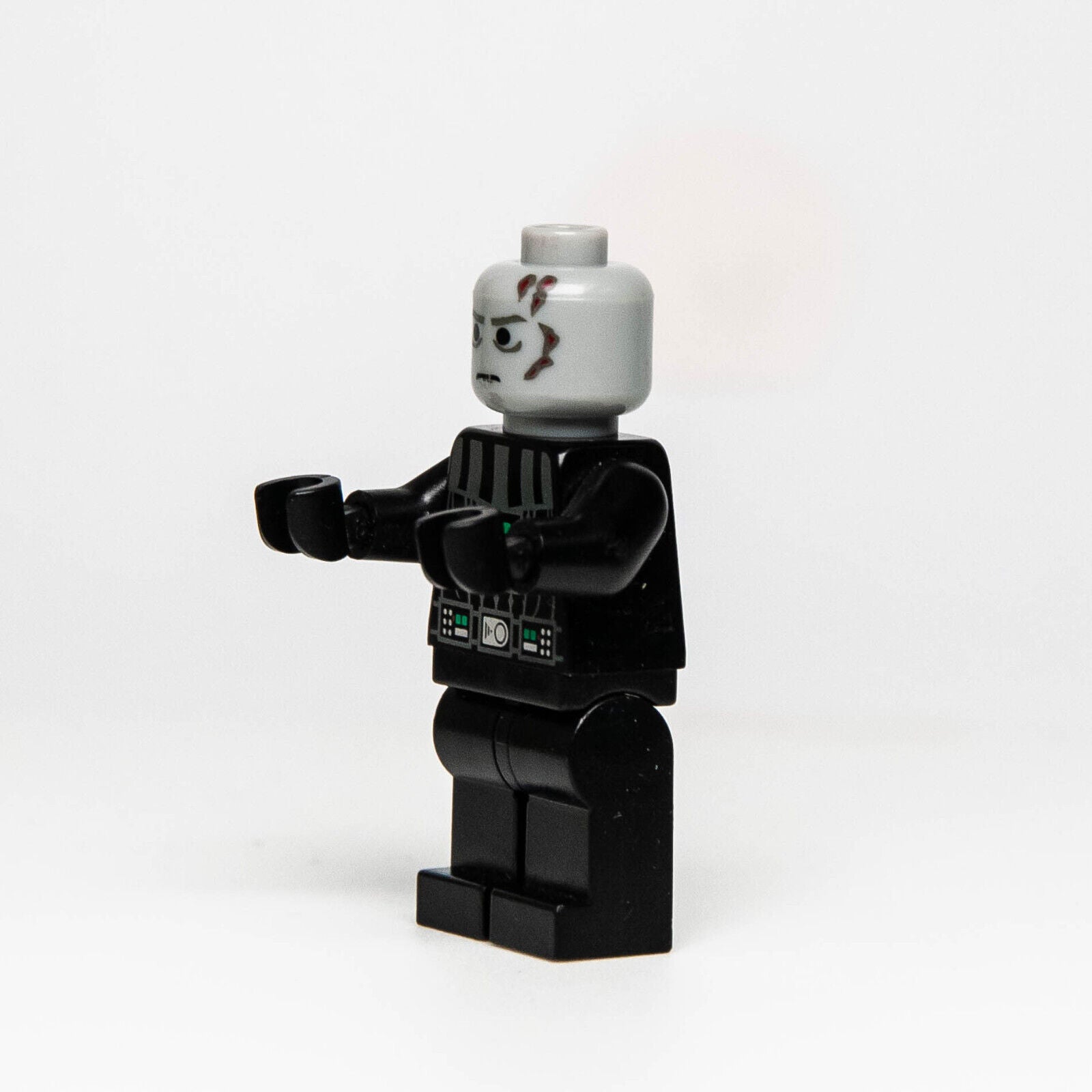 LEGO Star Wars Death Star Minifigure - Darth Vader (sw0209) 10188 8017 Chrome - StudBee