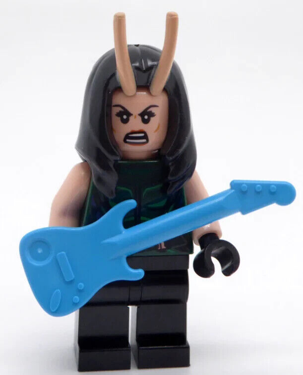 New SEALED Lego Mantis Minifigure - 2022 Marvel Advent 76231 (sh745) Blue Guitar - StudBee
