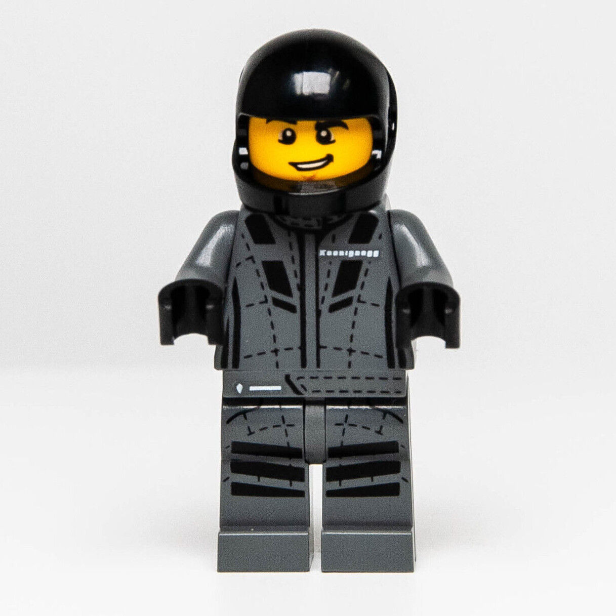 NEW Lego Speed Chamion Driver Koenigsegg Jesko Minfigure (SC094) - StudBee