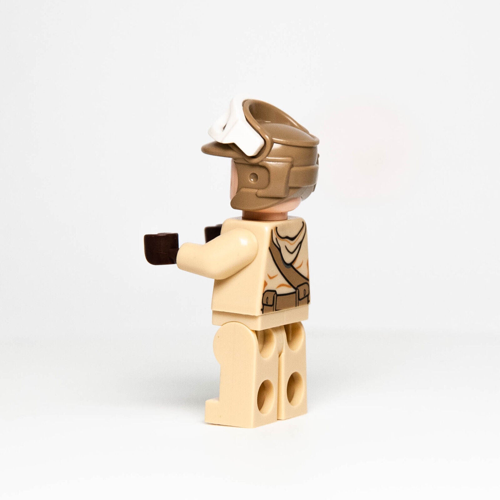 Lego Star Wars Minifigure - Rebel Trooper, Goggles Tan Helmet (sw0688) 75133