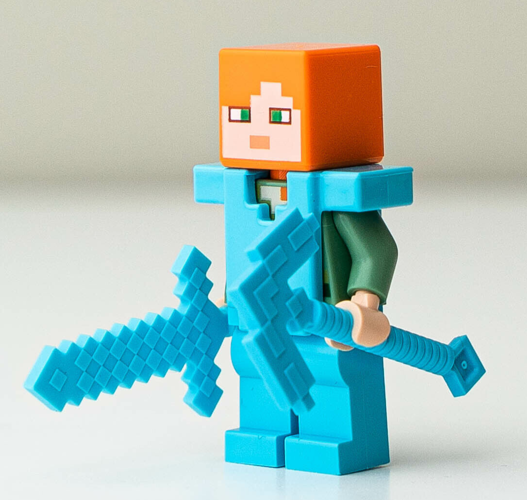 LEGO Alex in Armor Minecraft Minifigure - The Blaze Bridge 21154 (min070)