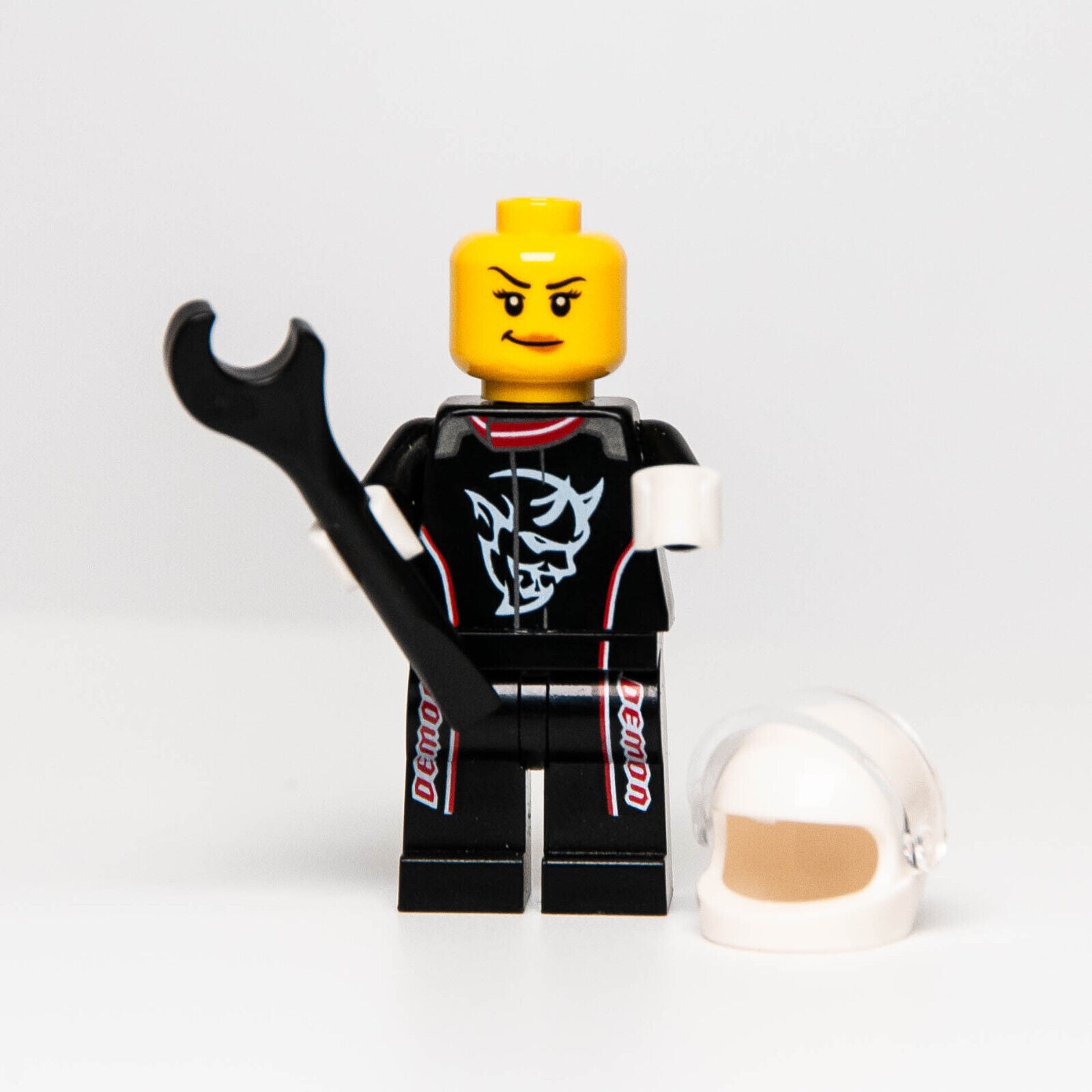 LEGO 2018 Dodge Challenger SRT Demon Driver, Female Minifigure (sc076) - StudBee