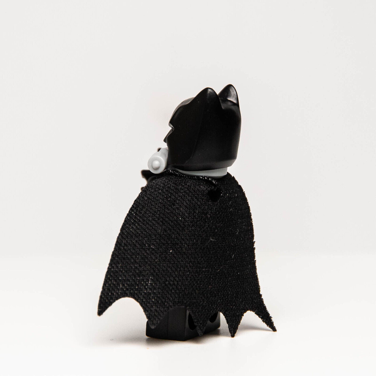 LEGO DC Minifigure - Gas Mask Batman sh279 76054 - StudBee